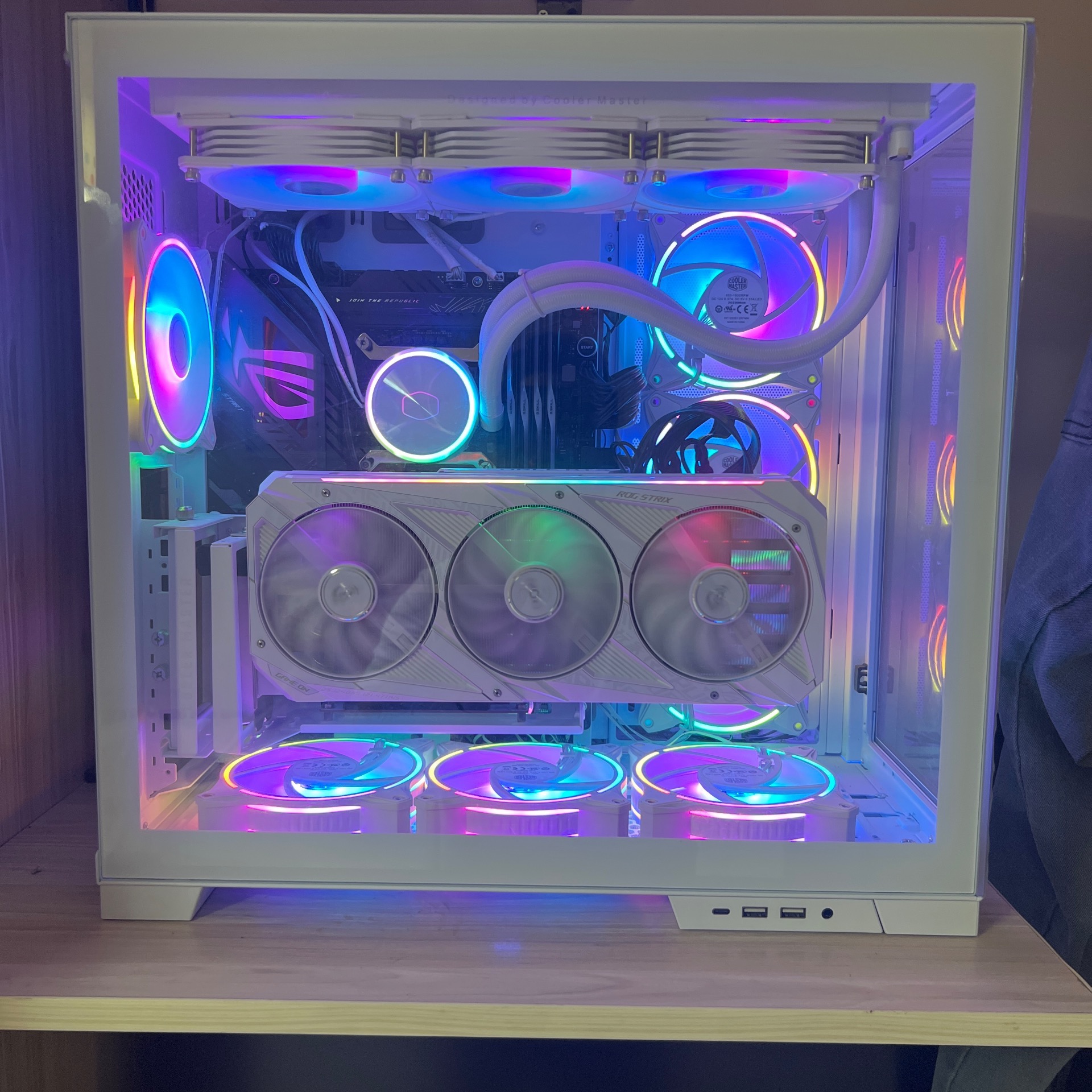 کیس گیمینگ و رندرینگ