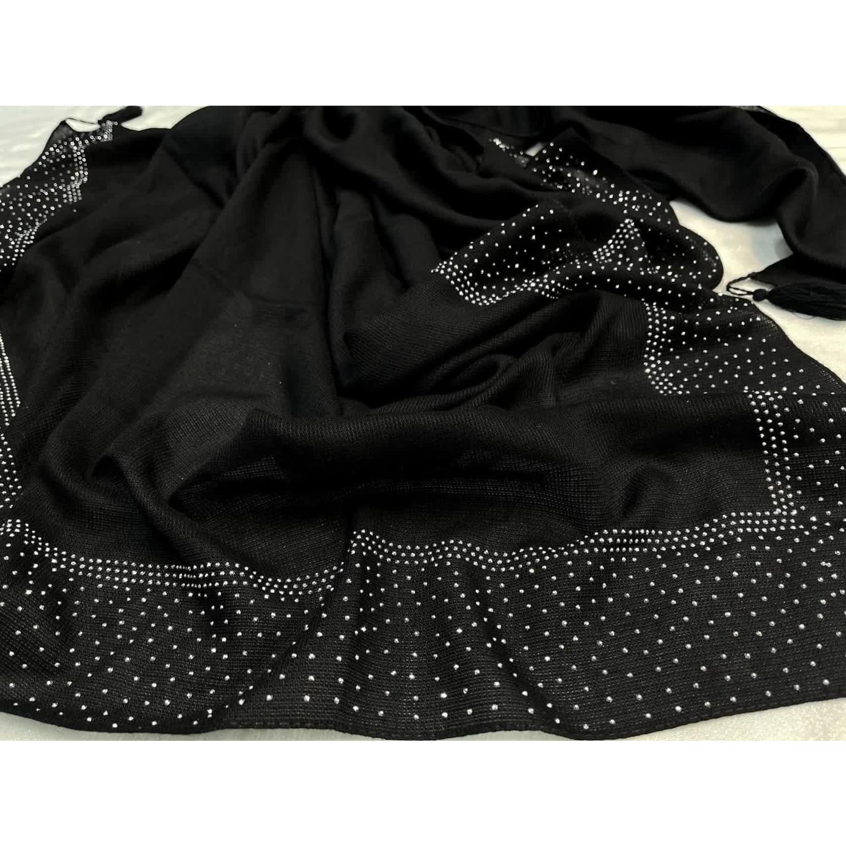 روسری منگوله دار 120س حاشیه نگین مشکی