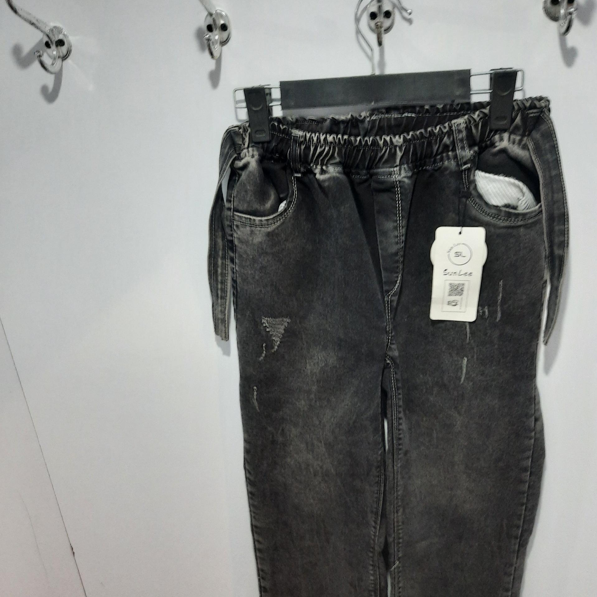 شلوار طرح لی دخترانه سایز 85