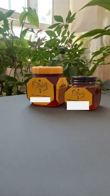 عسل طبیعی کنار