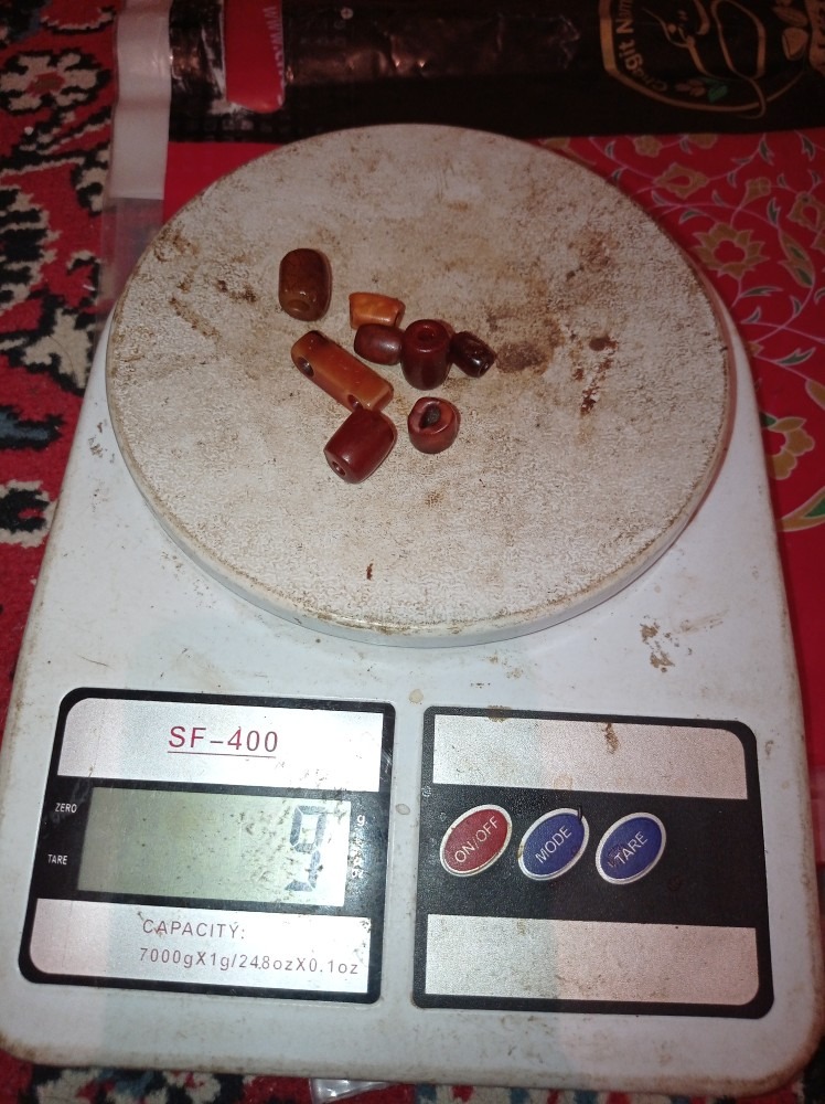 مهره کهربا کهنه
