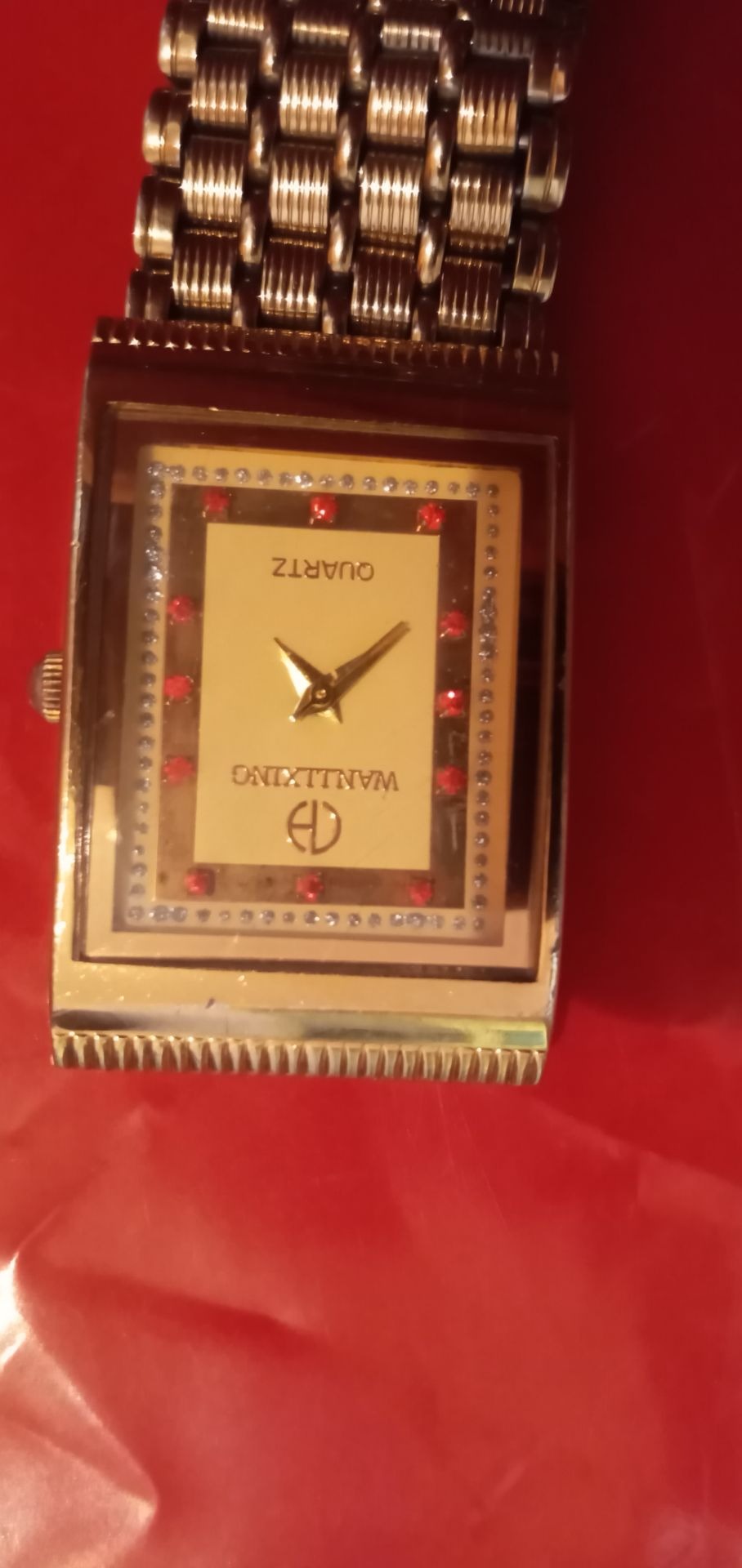 ساعت ژاپنی زیبا