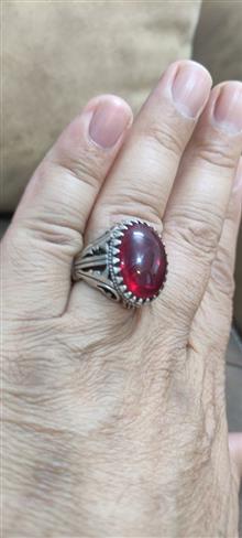 انگشتریاقوت