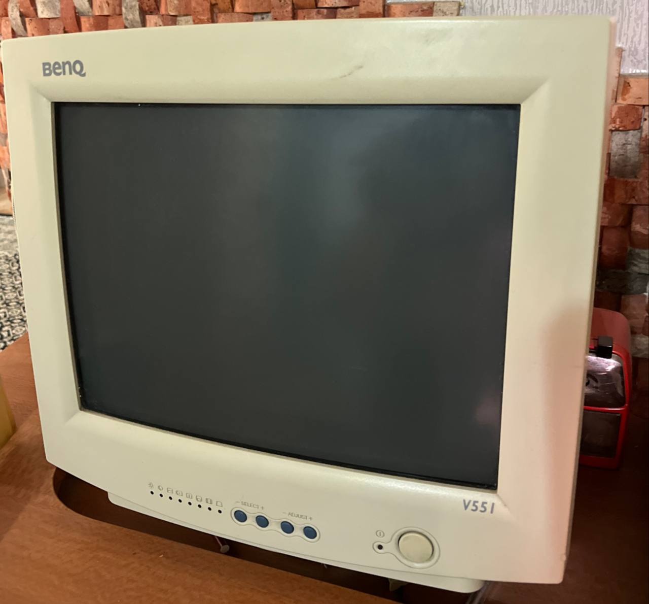 مانیتور benq درحد نو