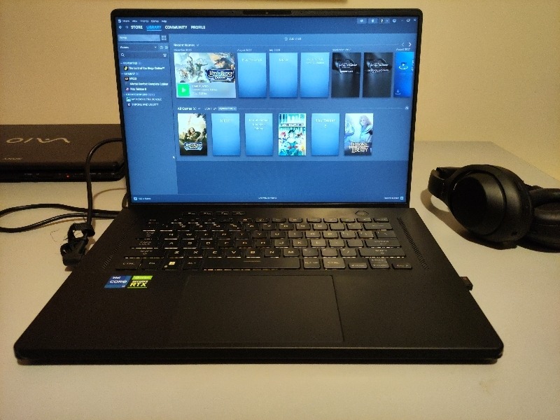 ROG Zephyrus M16 . ایسوس زفیروس