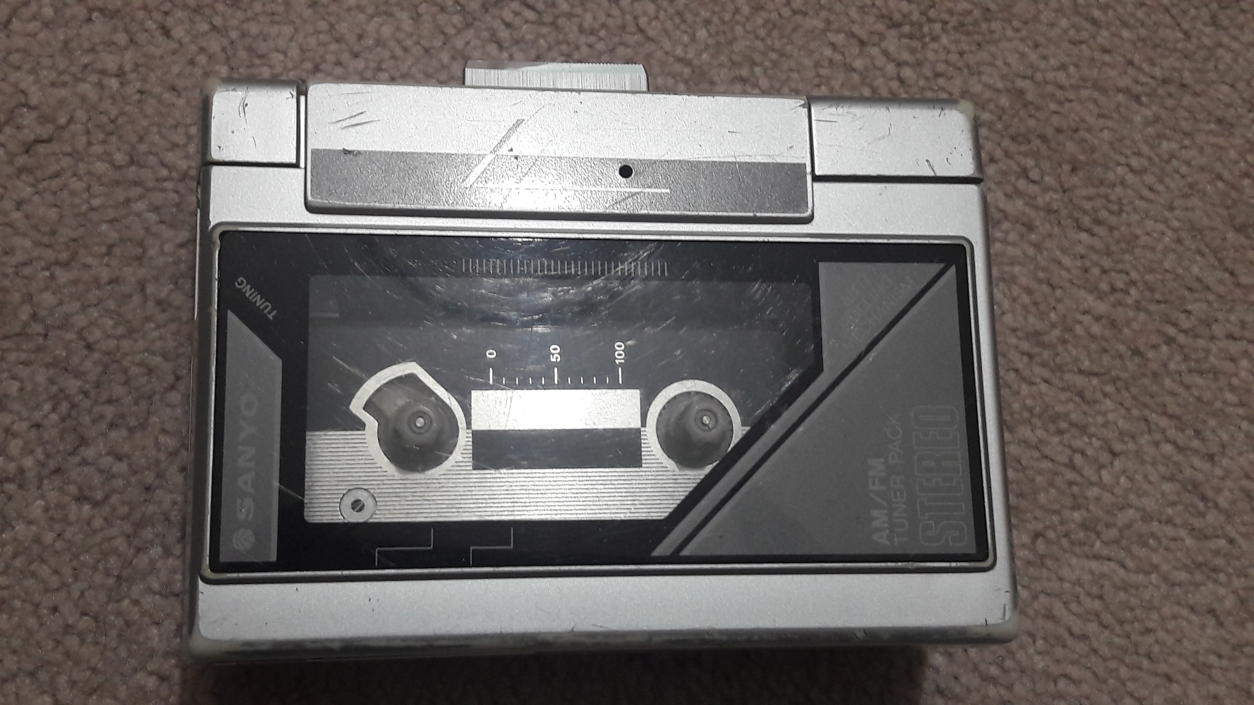 واکمن سانیو مدلM.g34t