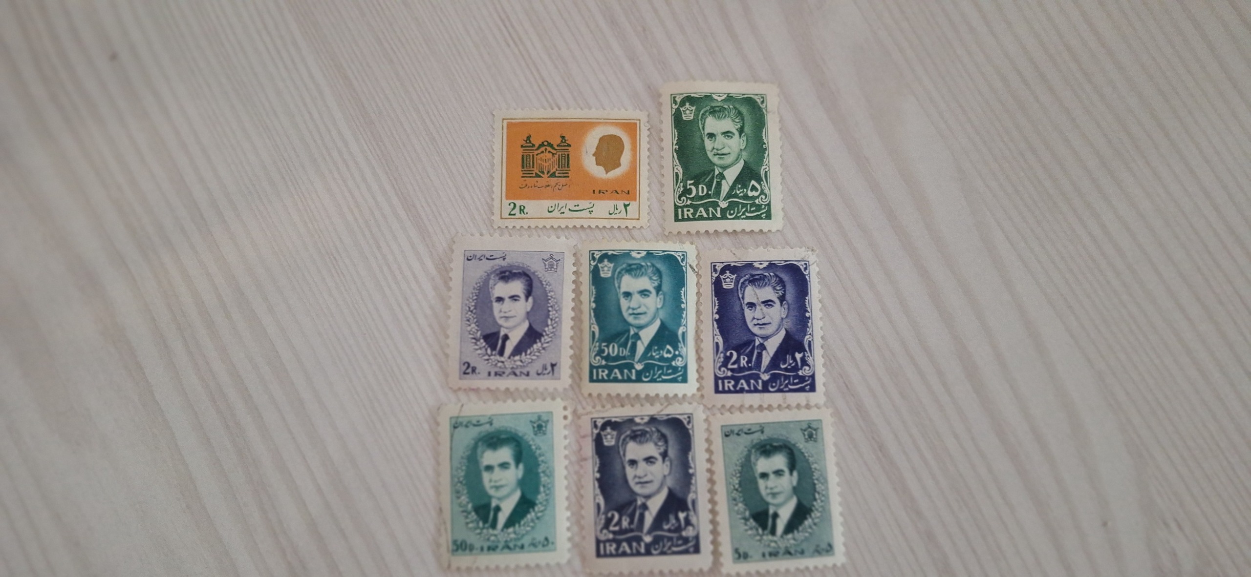تمبر شاهی هدیه دار