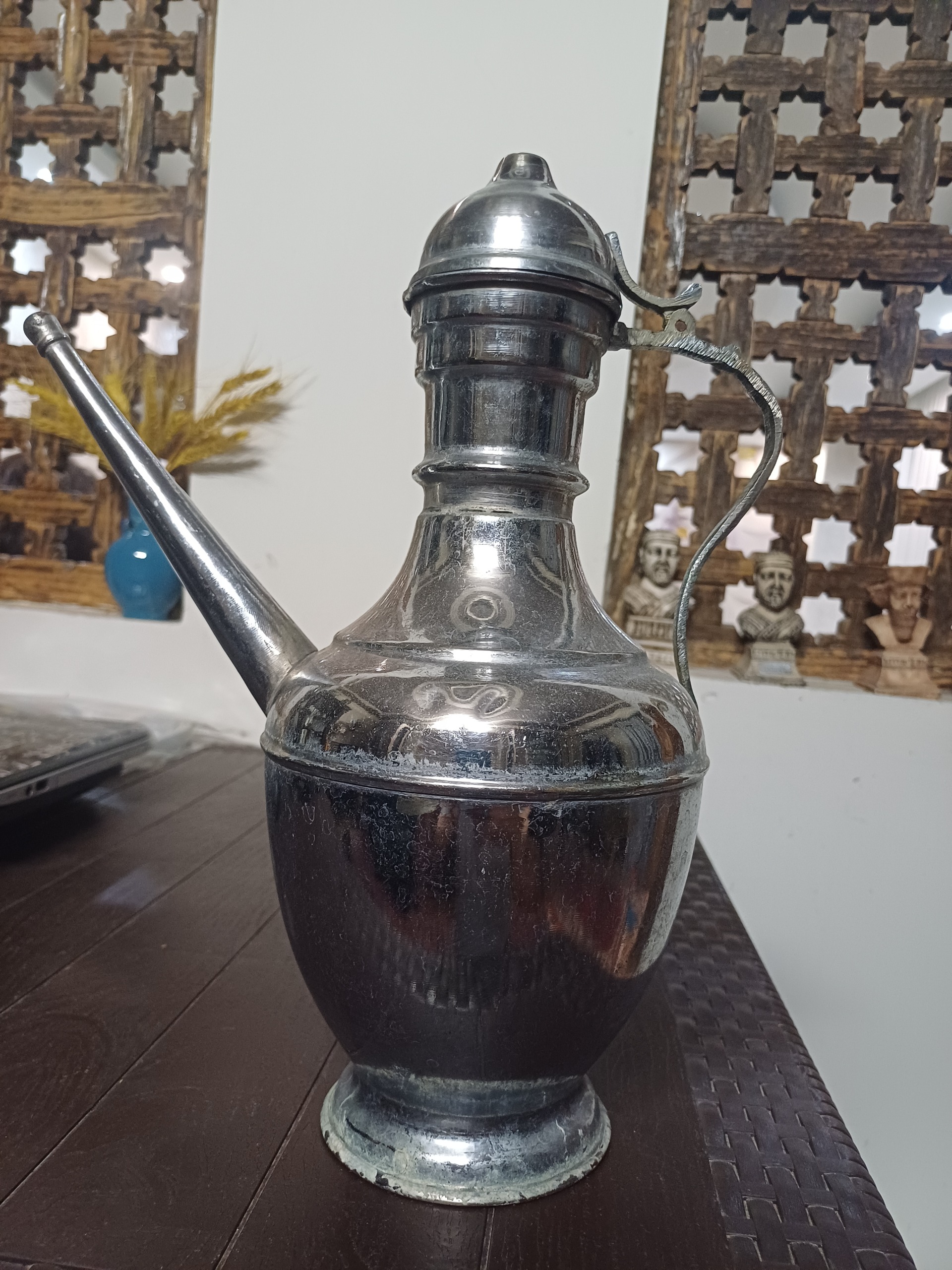 آفتابه استیل قدیمی