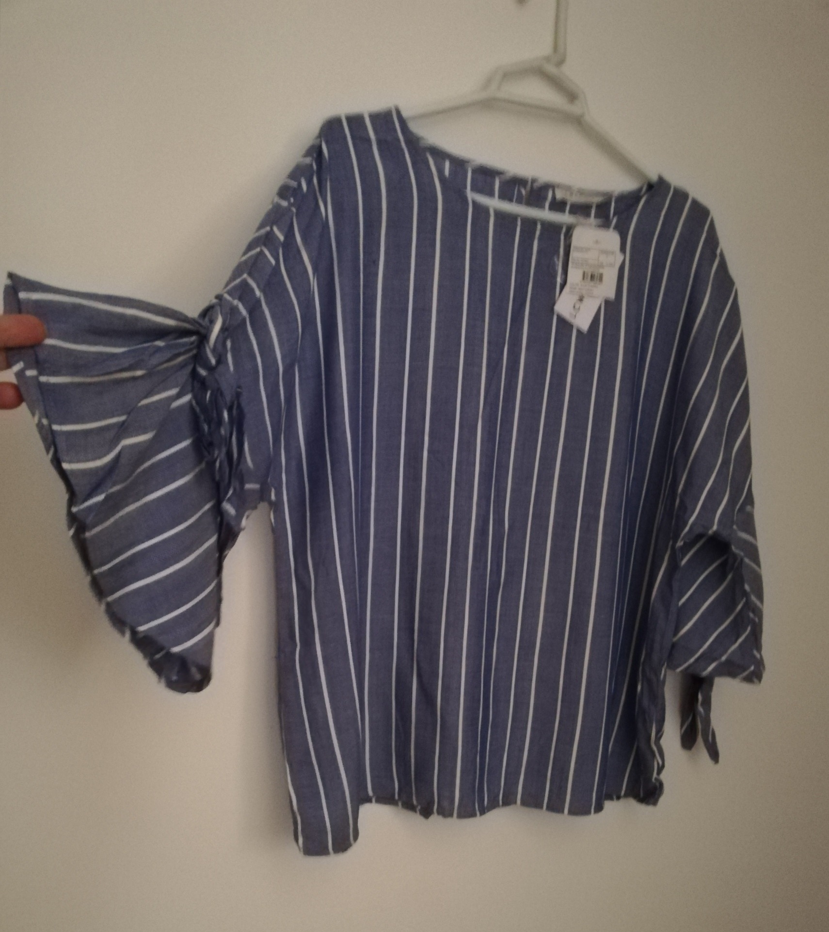 بلوز اسپرت السی وای کی کی