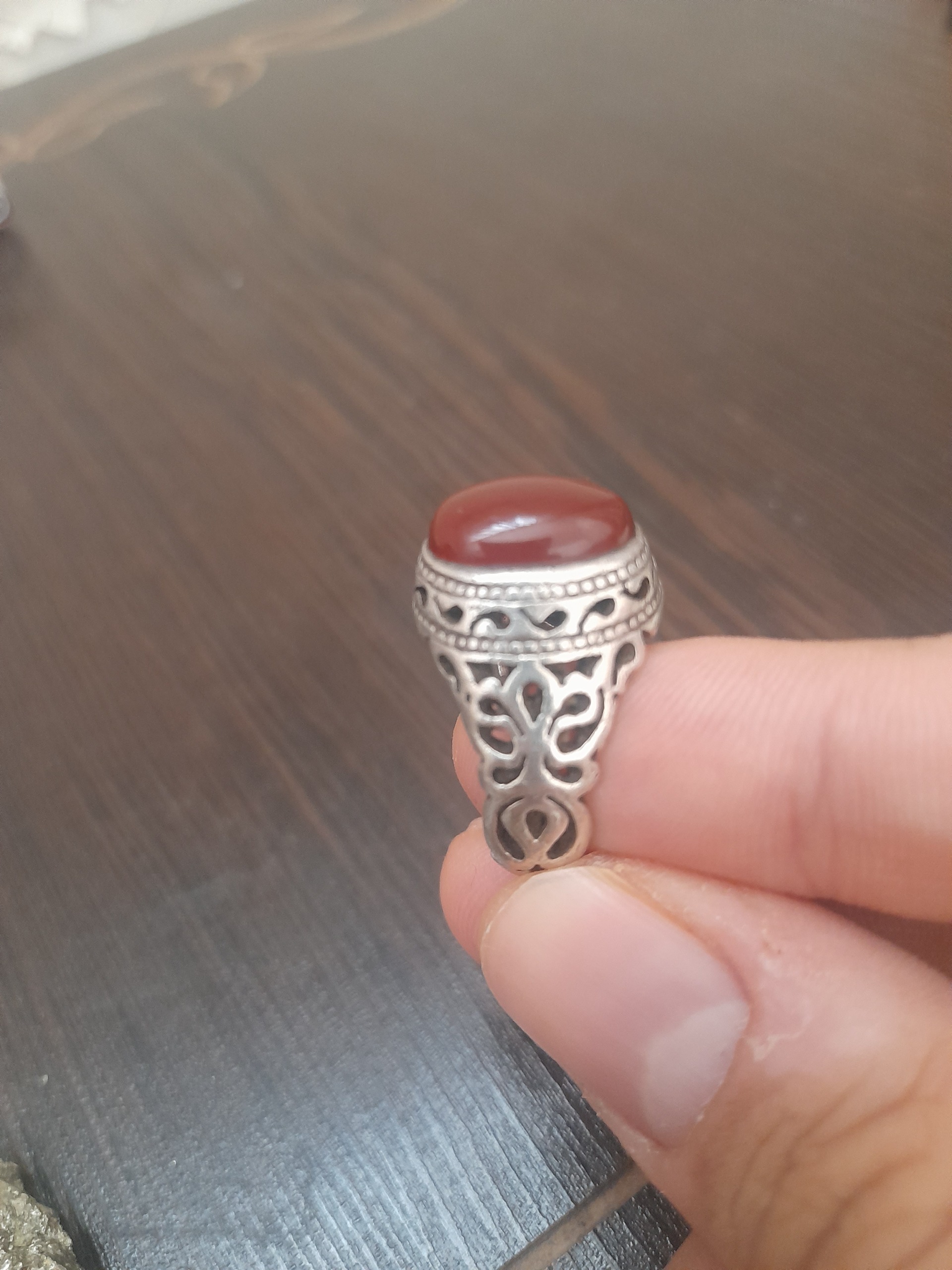 انگشتر قدیمی عقیق سرخ یمنی