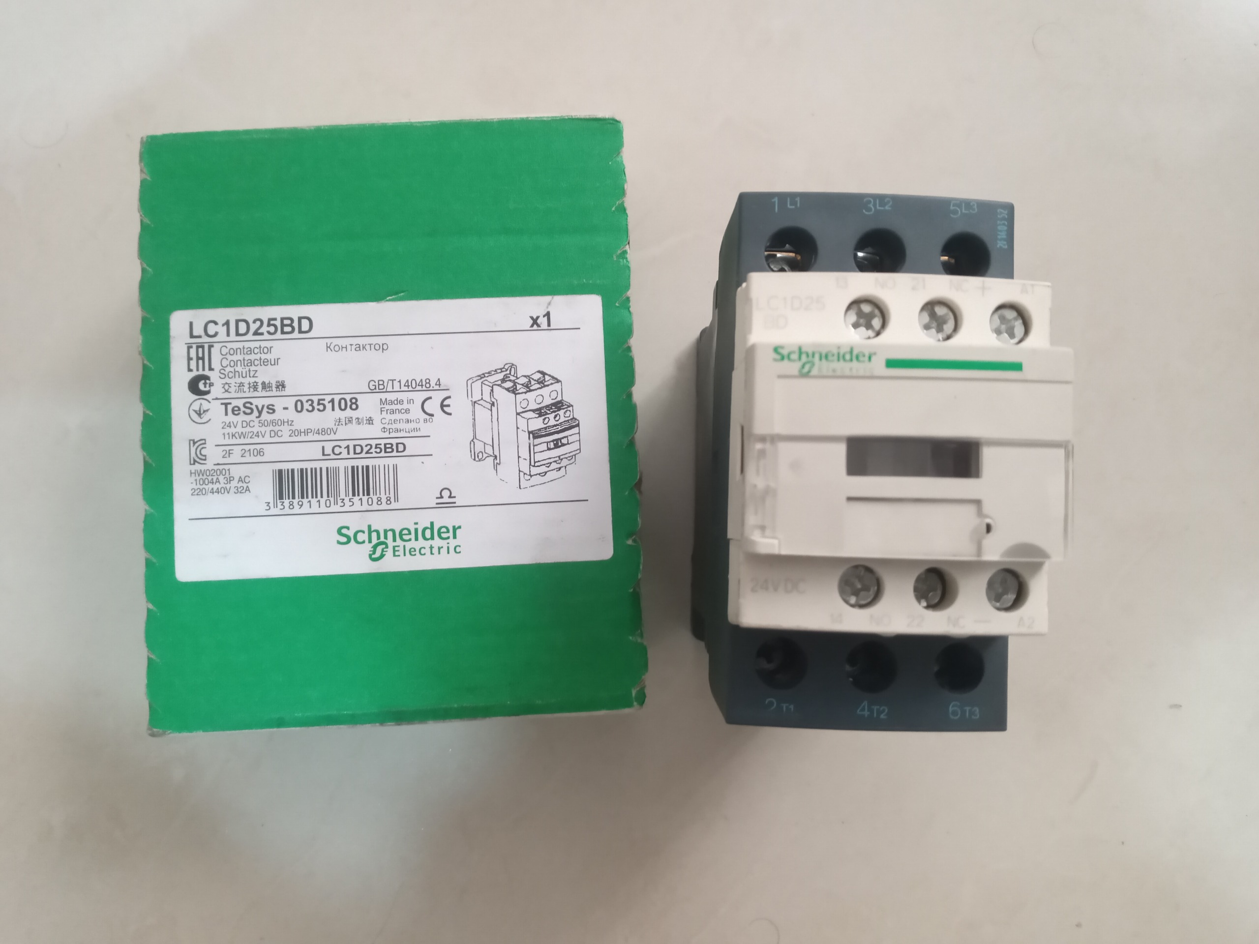 کنتاکتور اشنایدر D25اصل فرانسه