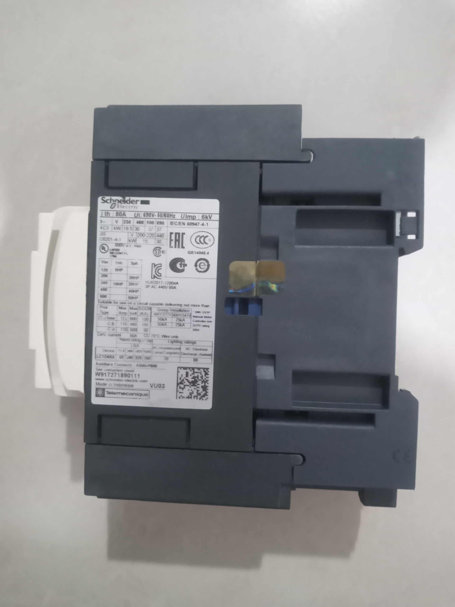 کنتاکتور d65 اشنایدر اصلی