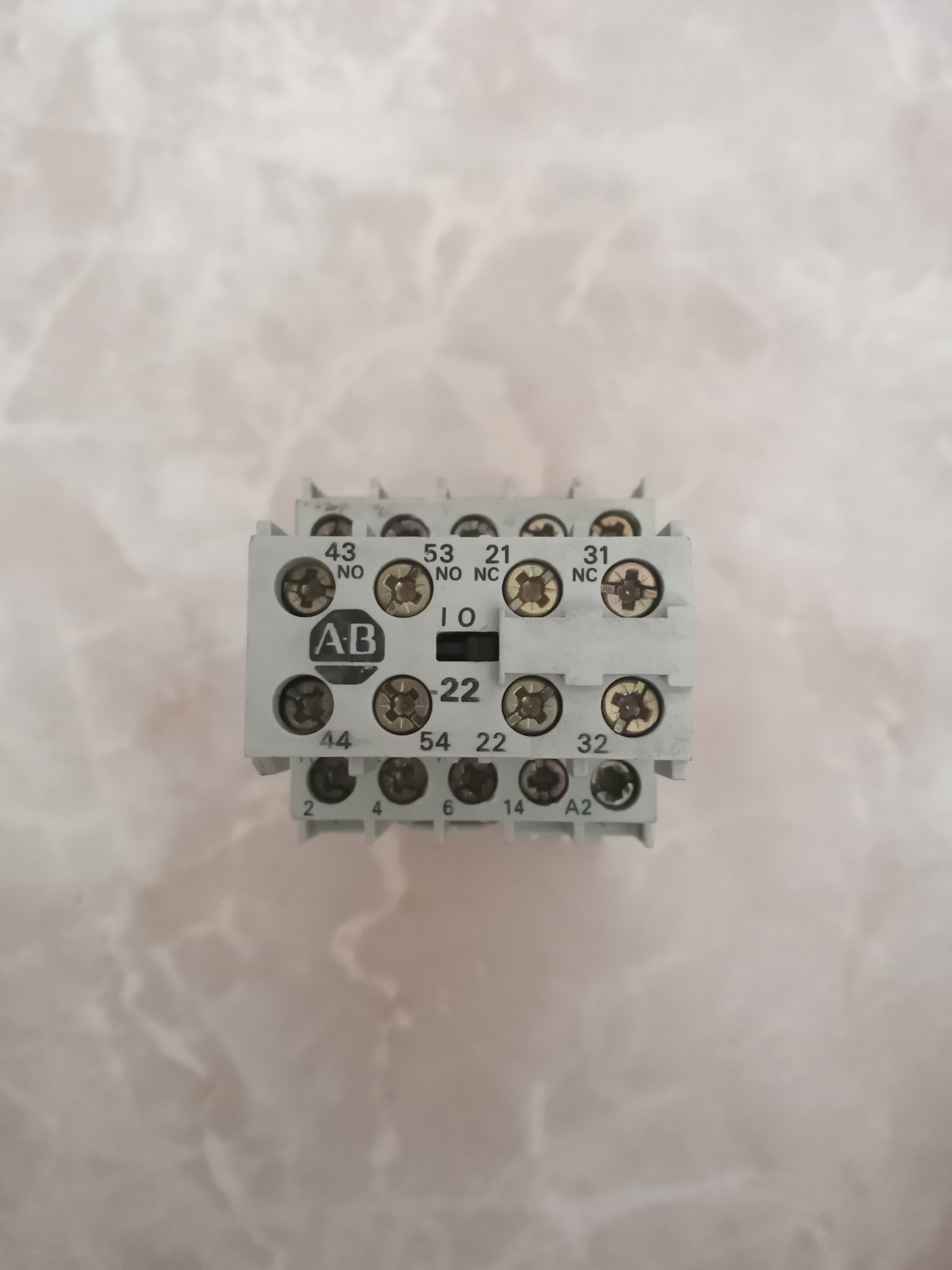 کنتاکتور D9 آلن بردلی اصل