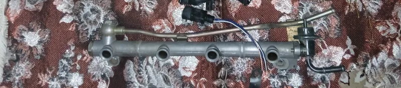 ریل سوخت پراید نیمه انژکتور