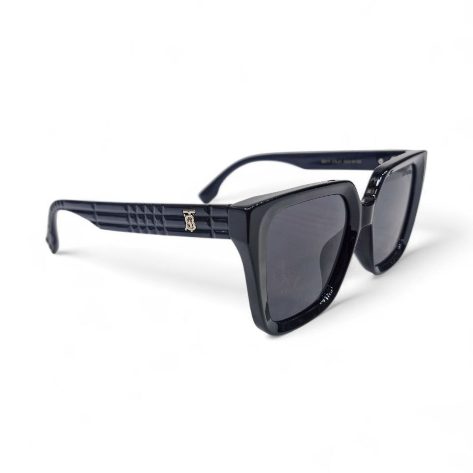 عینک آفتابی زنانه BURBERRRY کد 99010مشکی براق