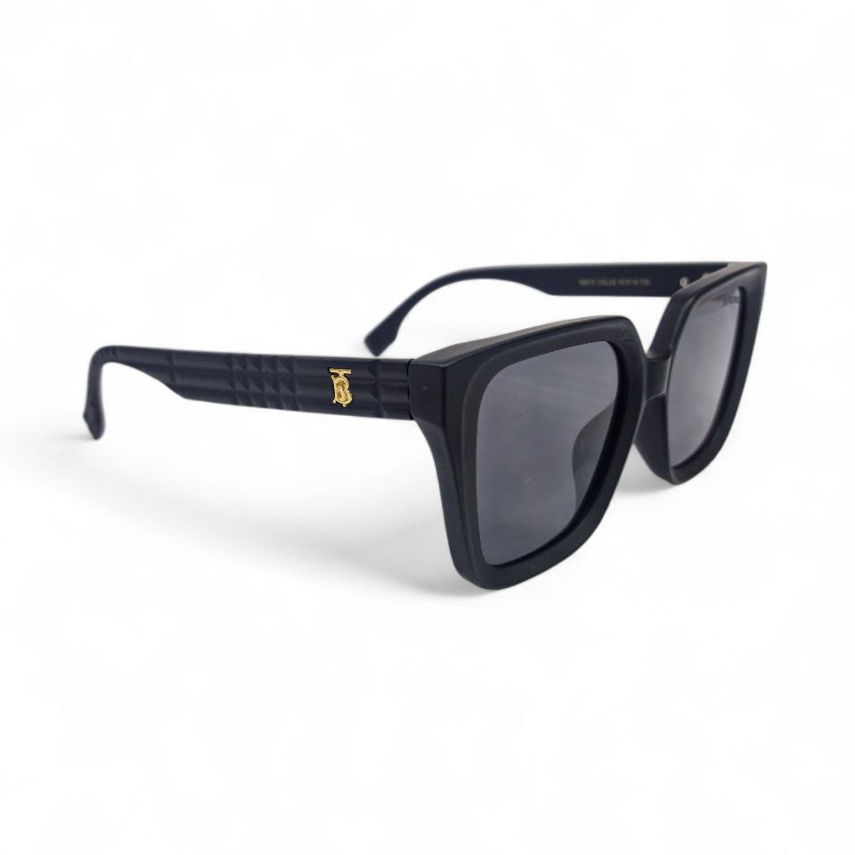 عینک آفتابی زنانه BURBERRRY کد 99010مشکی مات