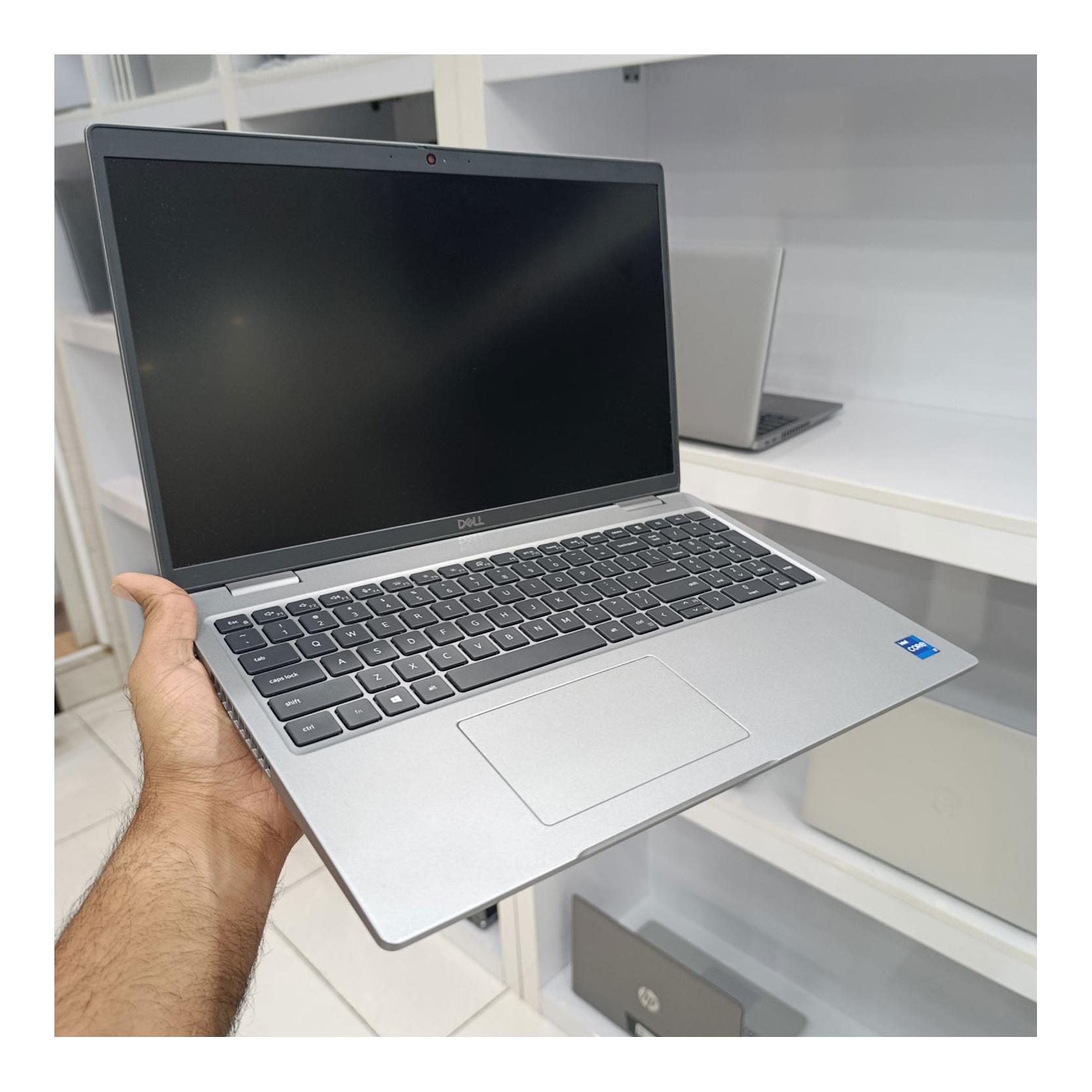 لپ تاپ گیمینگ  Dell Precision 3560