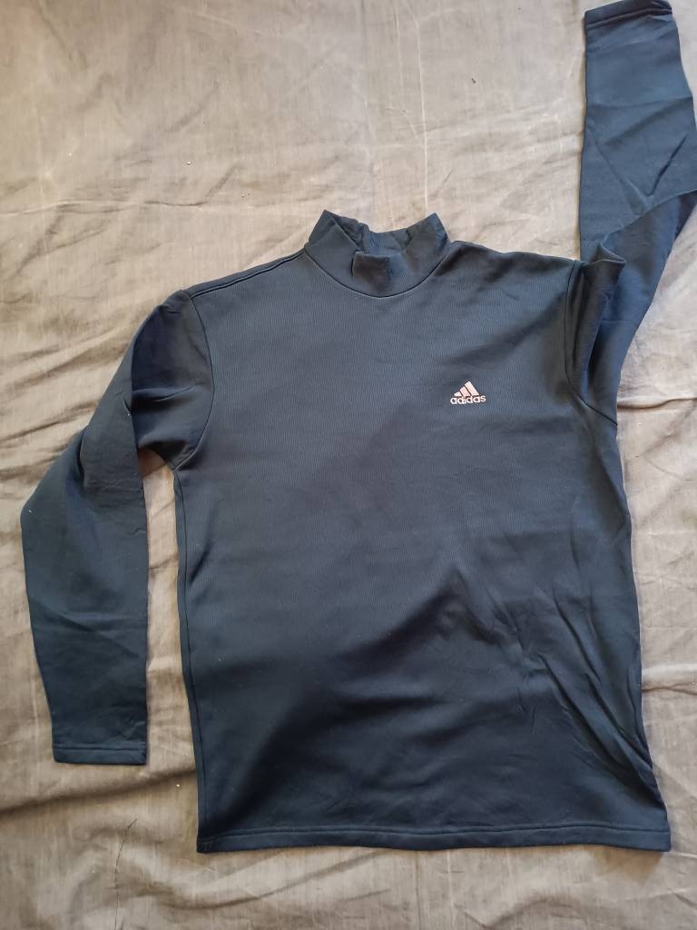 پلار اصل آدیداس