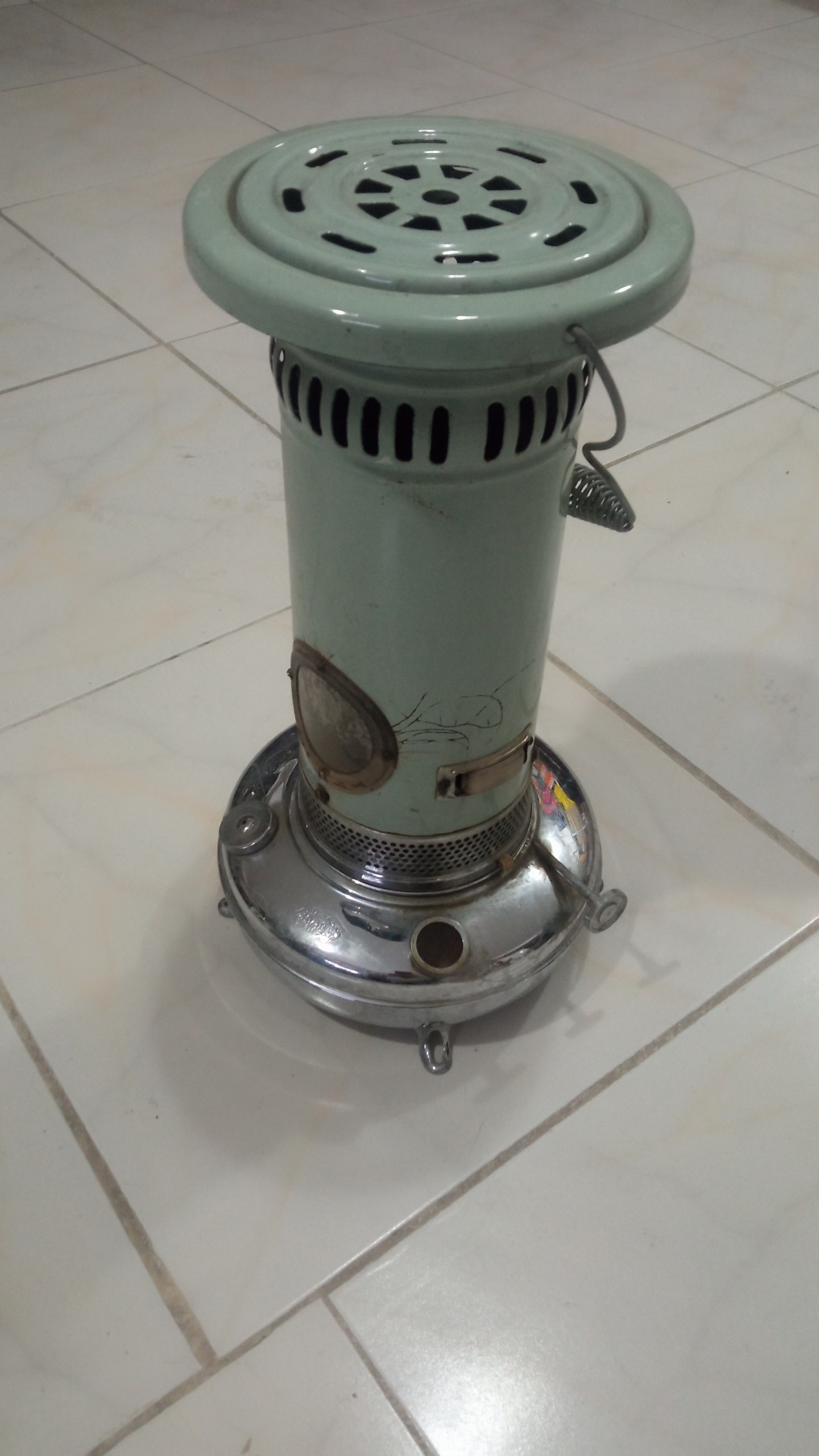 چراغ خوراک پزی قدیمی