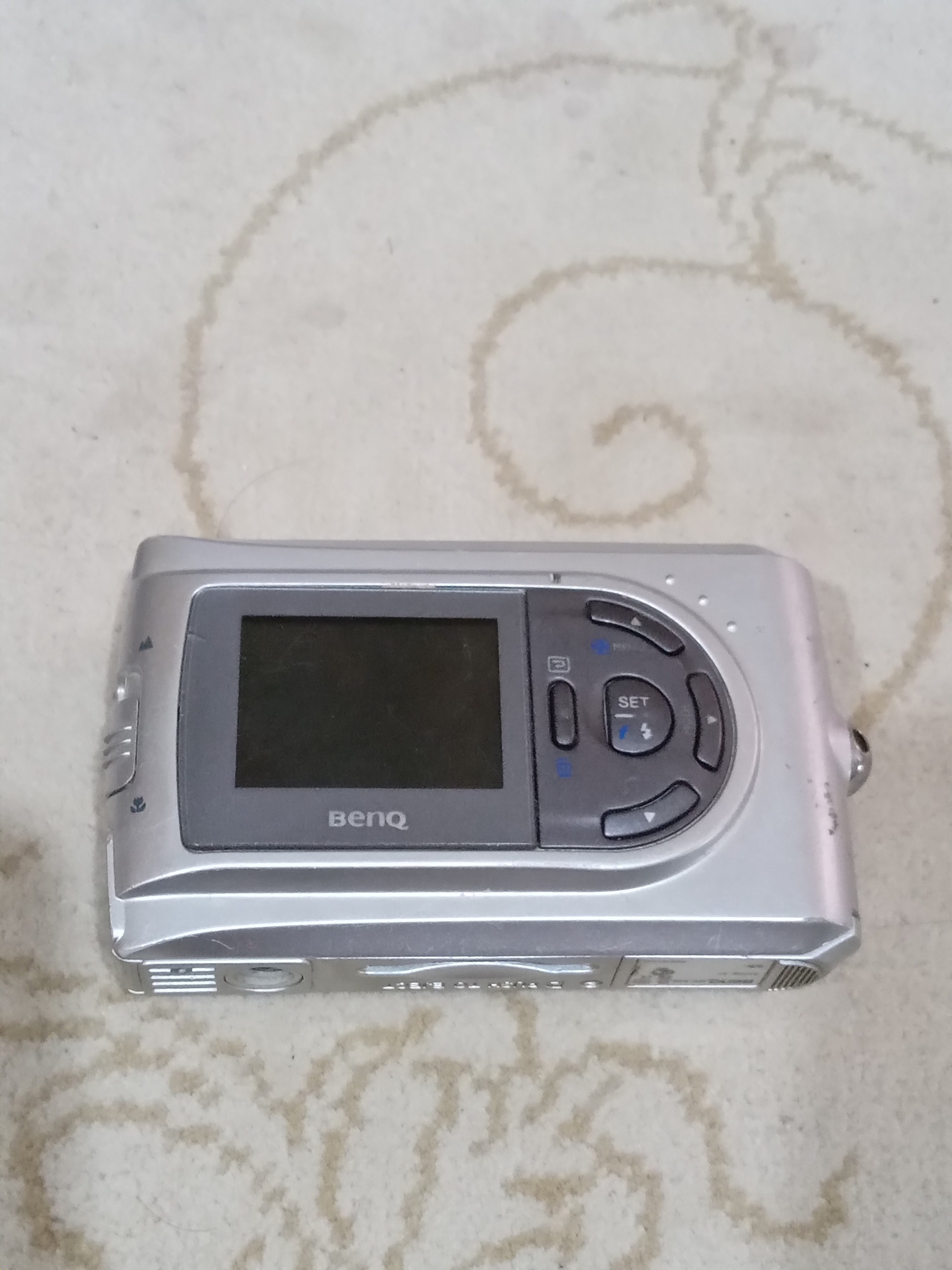 دوربین قدیمی  بنو تست نشده