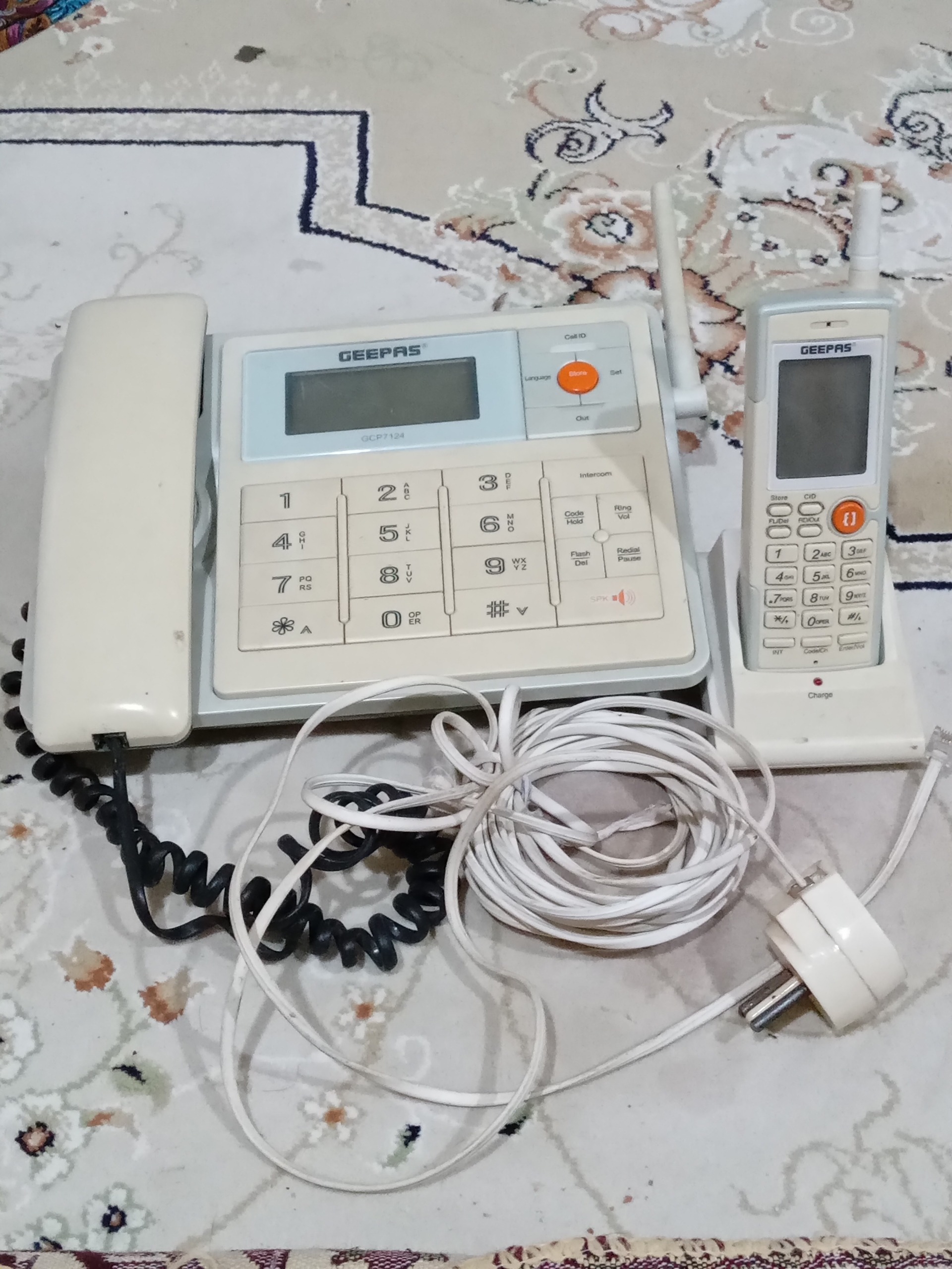تلفن خانگی تست نشده