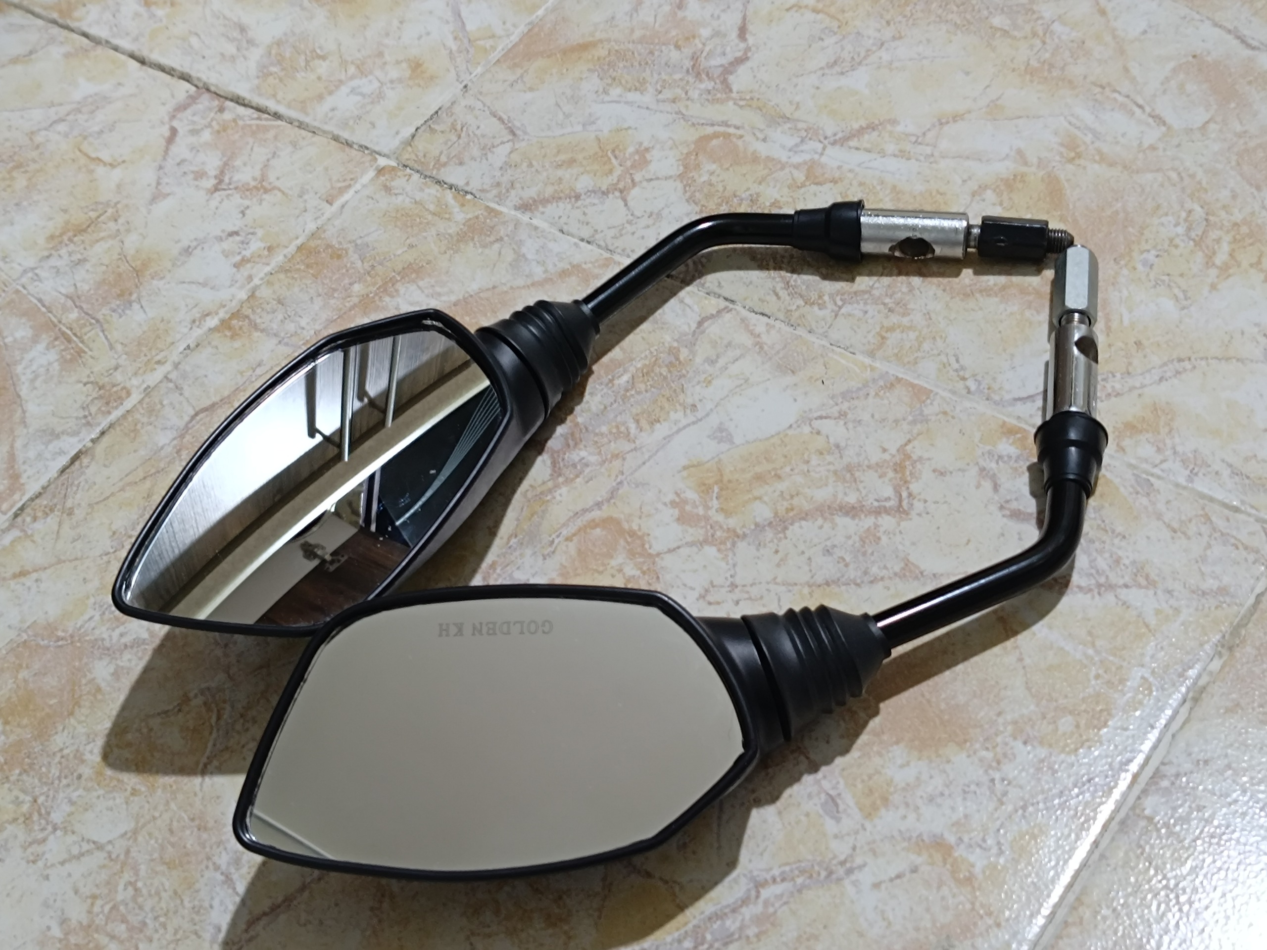 آینه موتور در حد آک