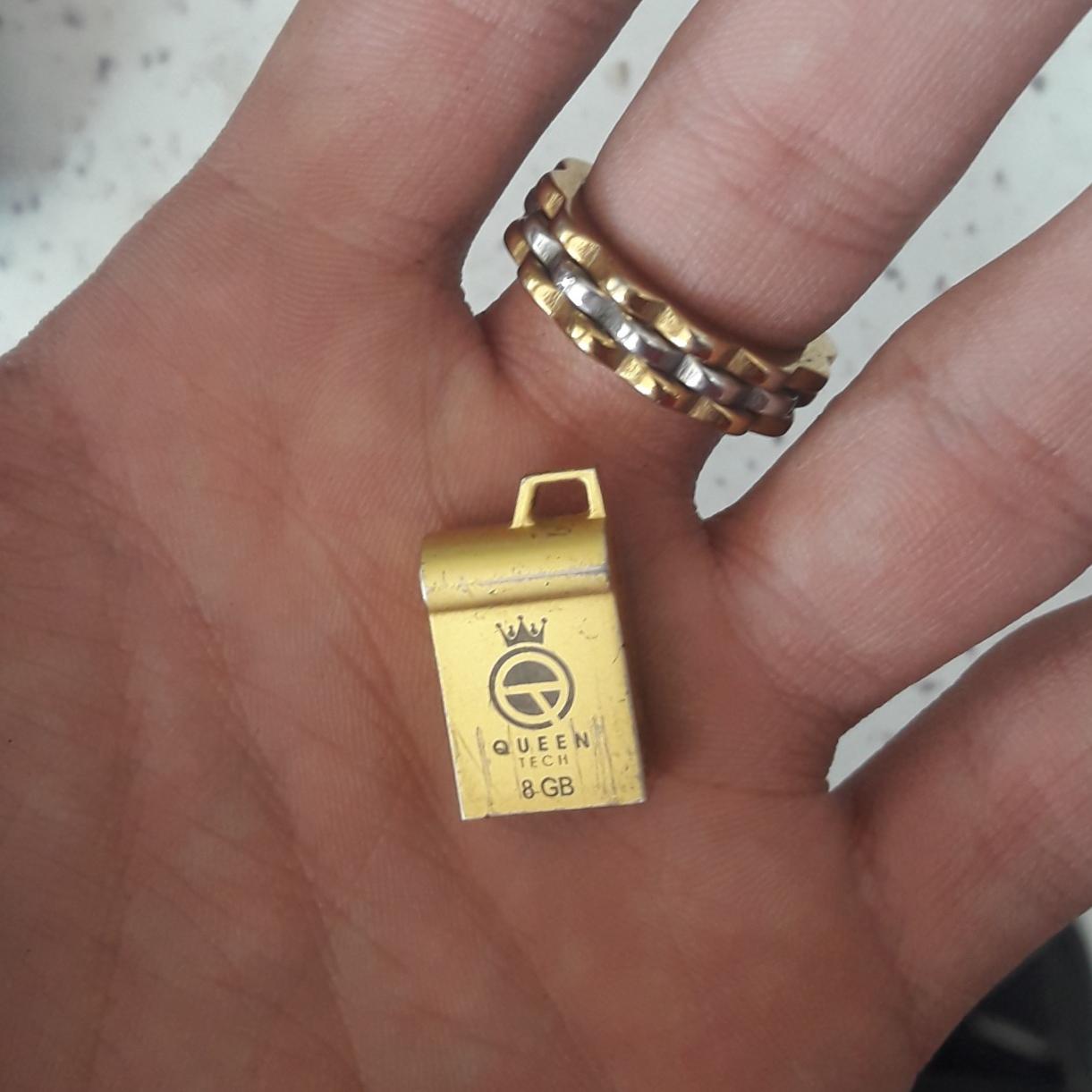 فلش کویین تک 8 گیگ