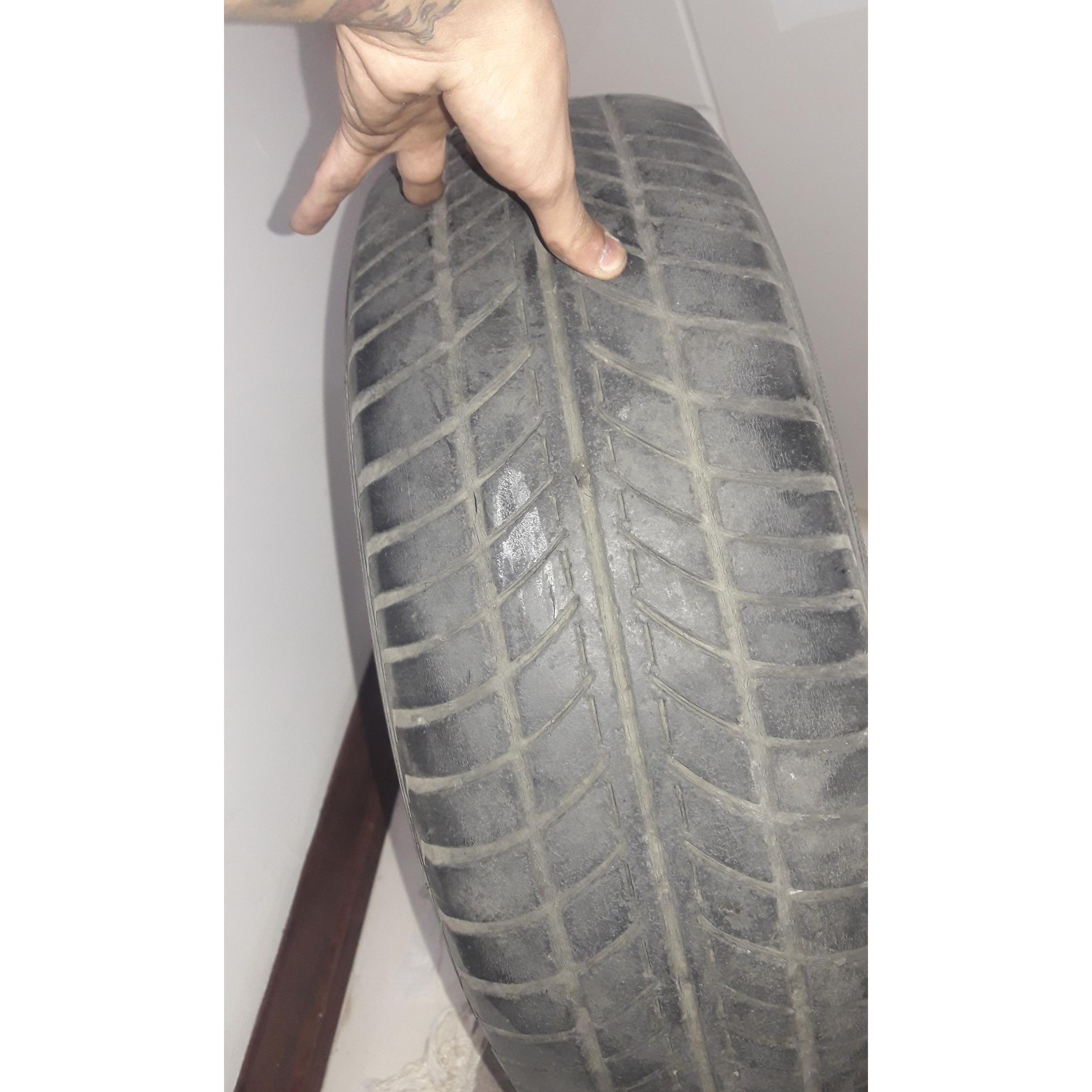 مزایده لاستیک اورانوس سایز 14 عاج 40 درصد