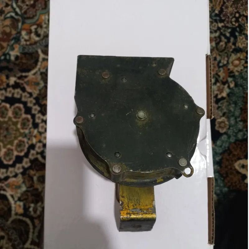 بوق امریکایی F