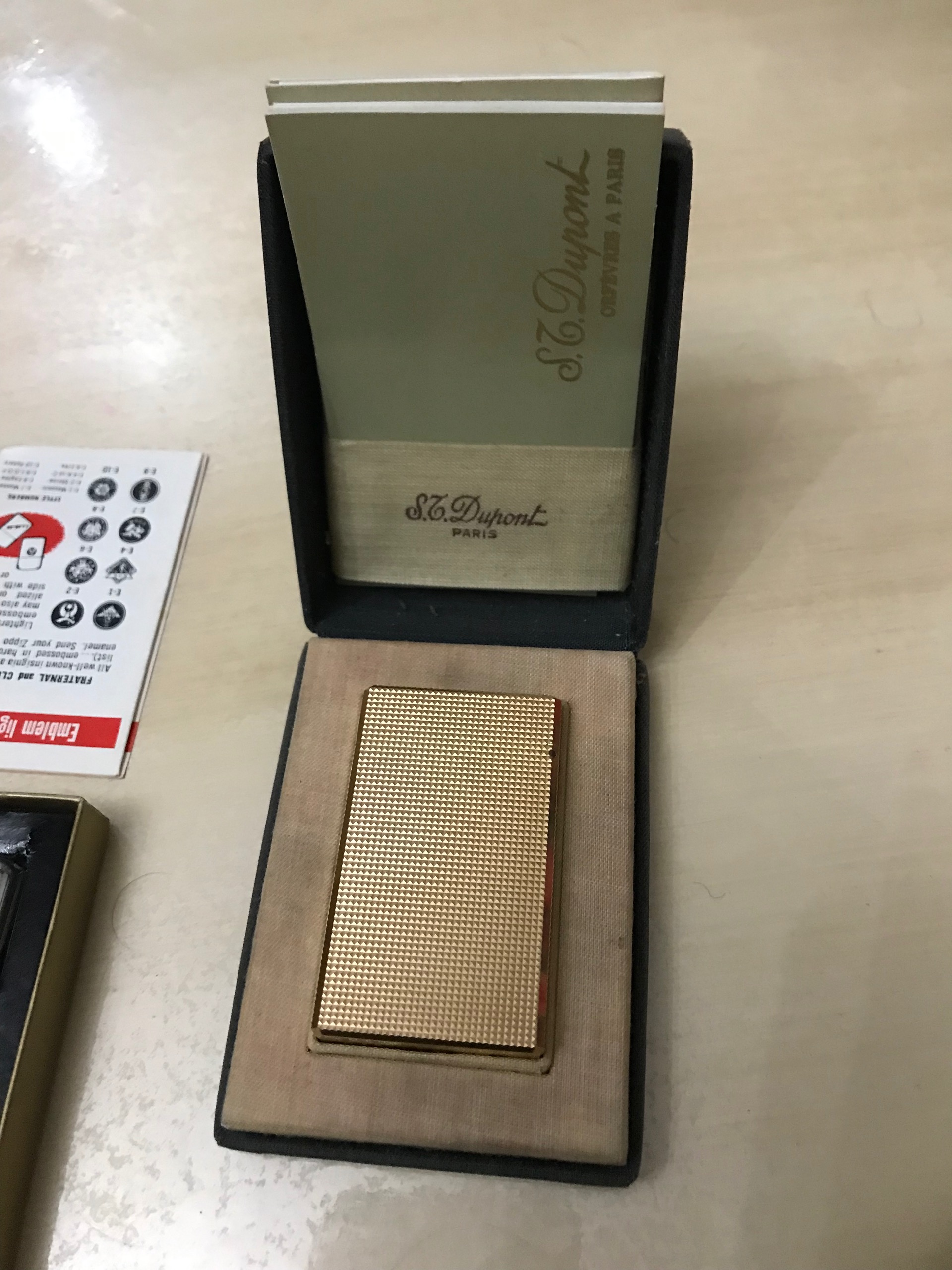 فندک اس تی دوپونت st.dupont