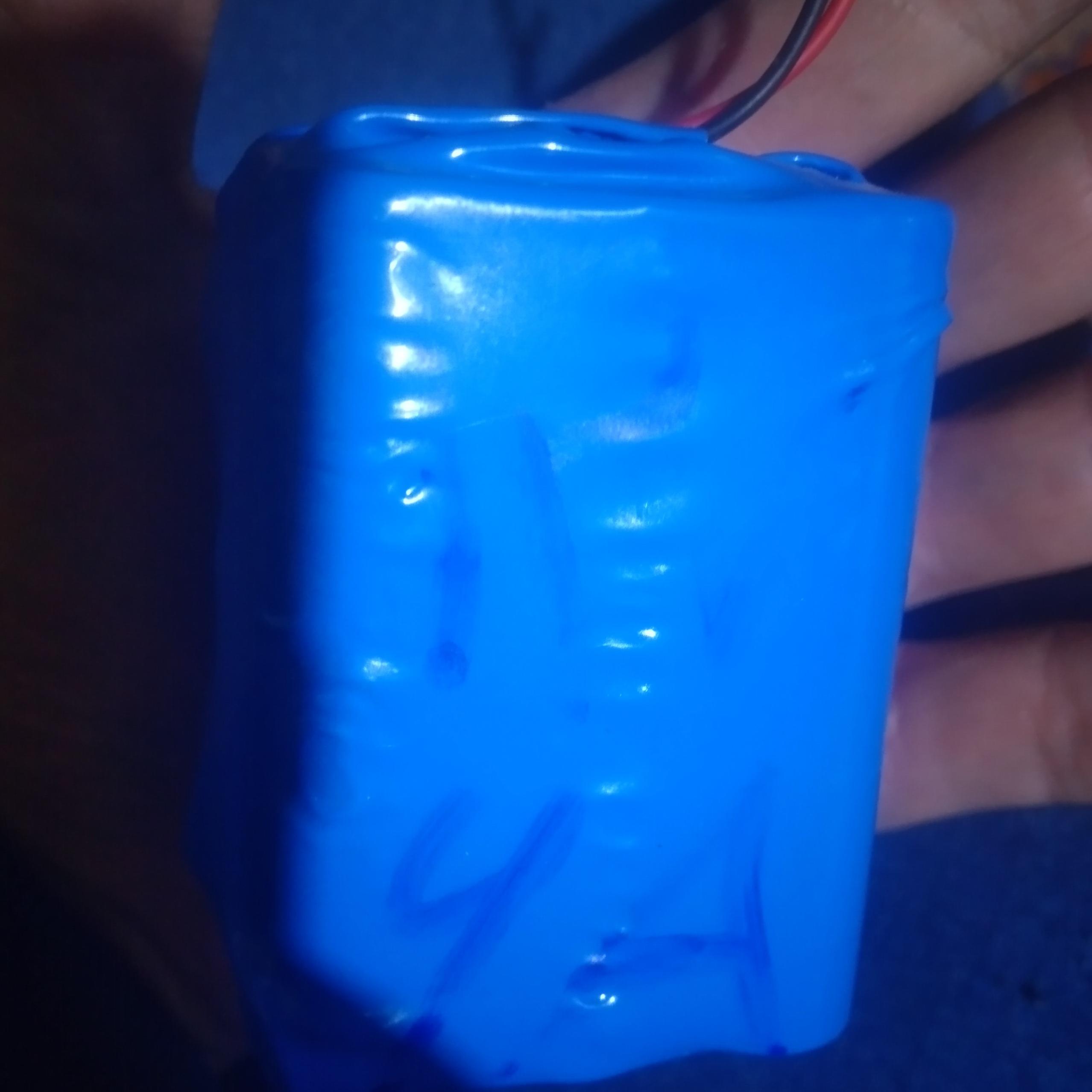 باتری 12.6 ولت 6 آمپر لیتیوم یون