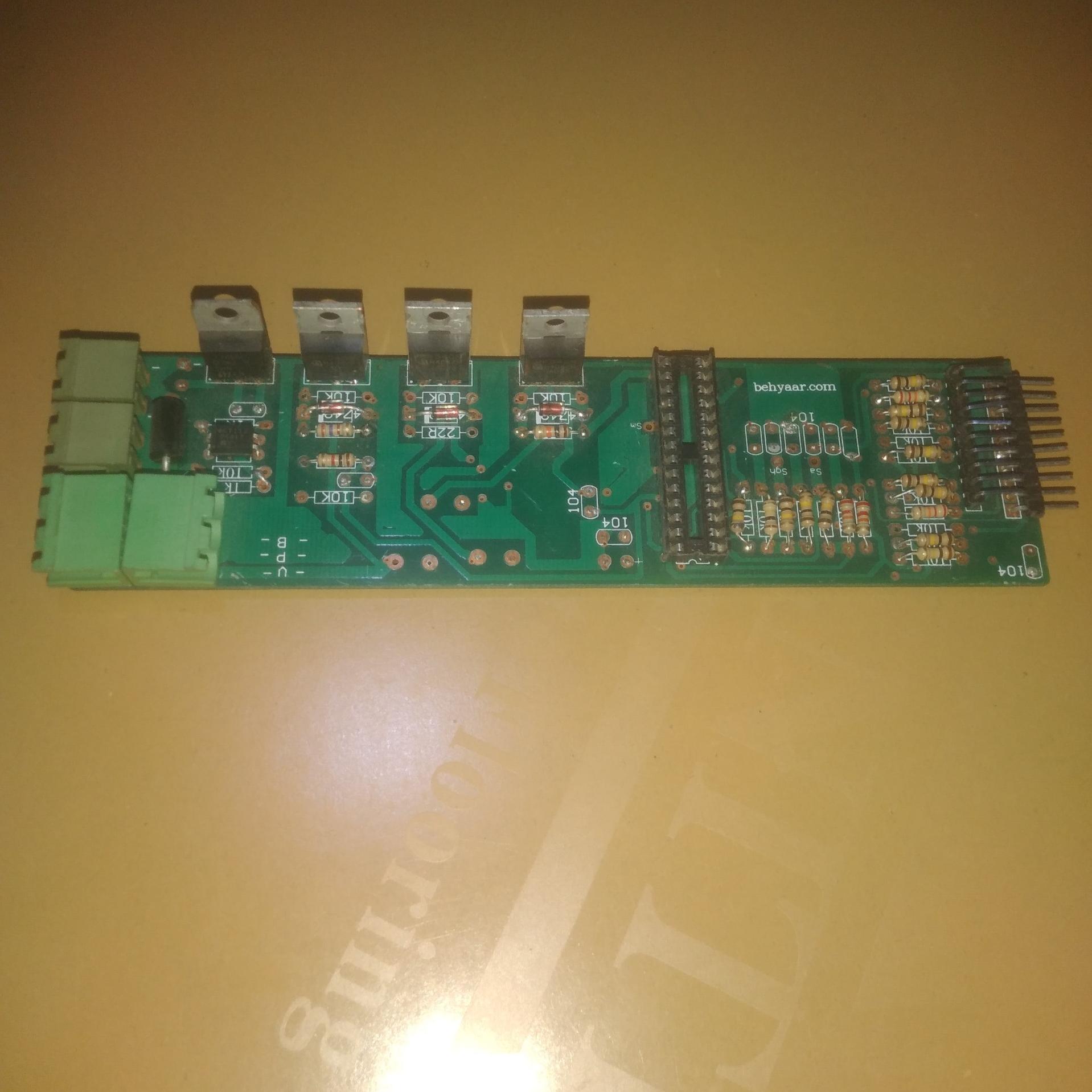 برد الکترونیکی مطابق عکس