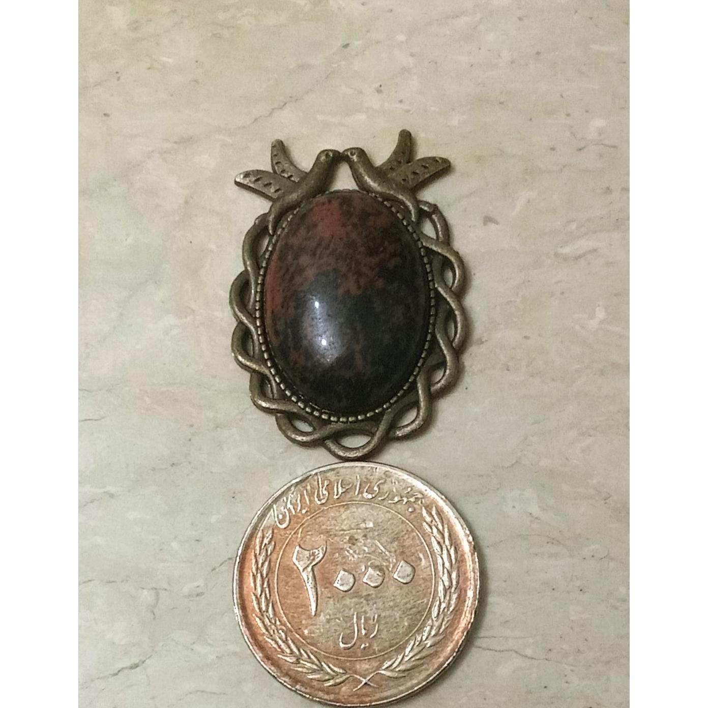 گردن بند زیبا