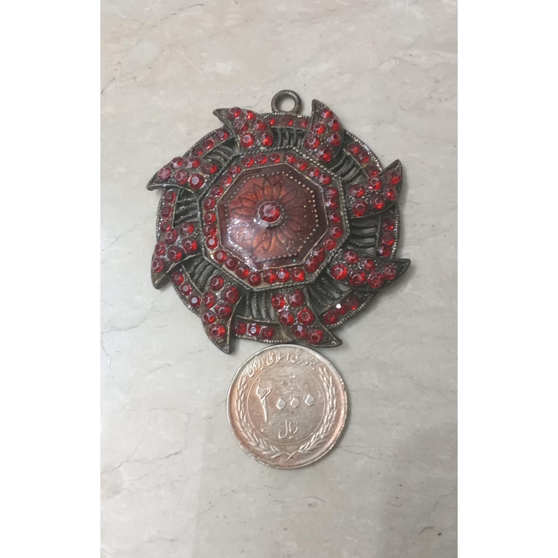 گردن بند قدیمی