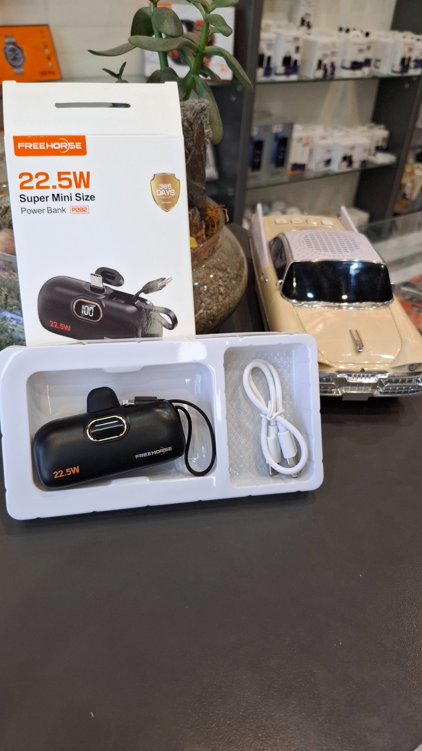 پاور بانک P282 برندfreehorse