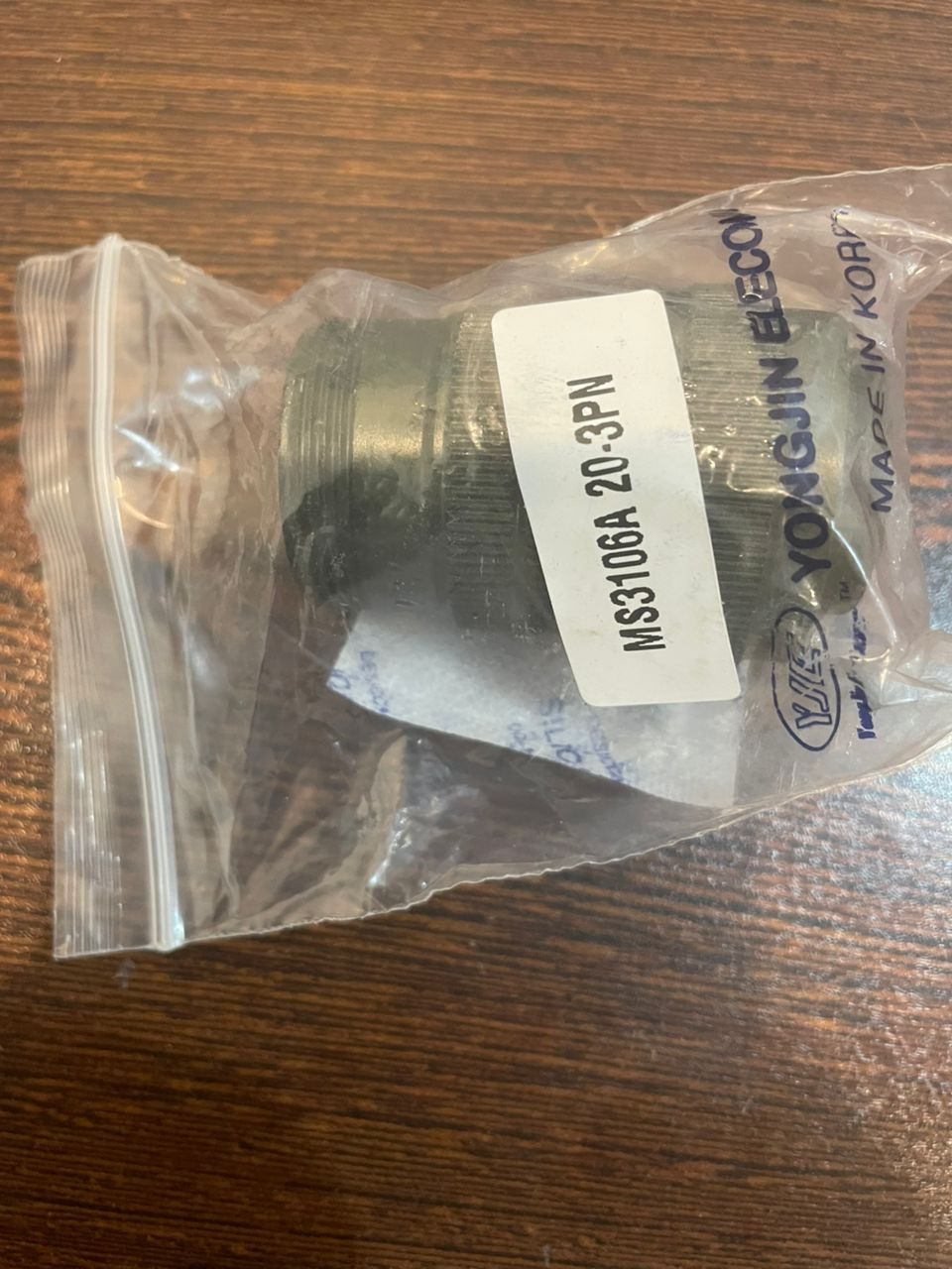 کانکتور سه پین نری MS3106A 20-3PN