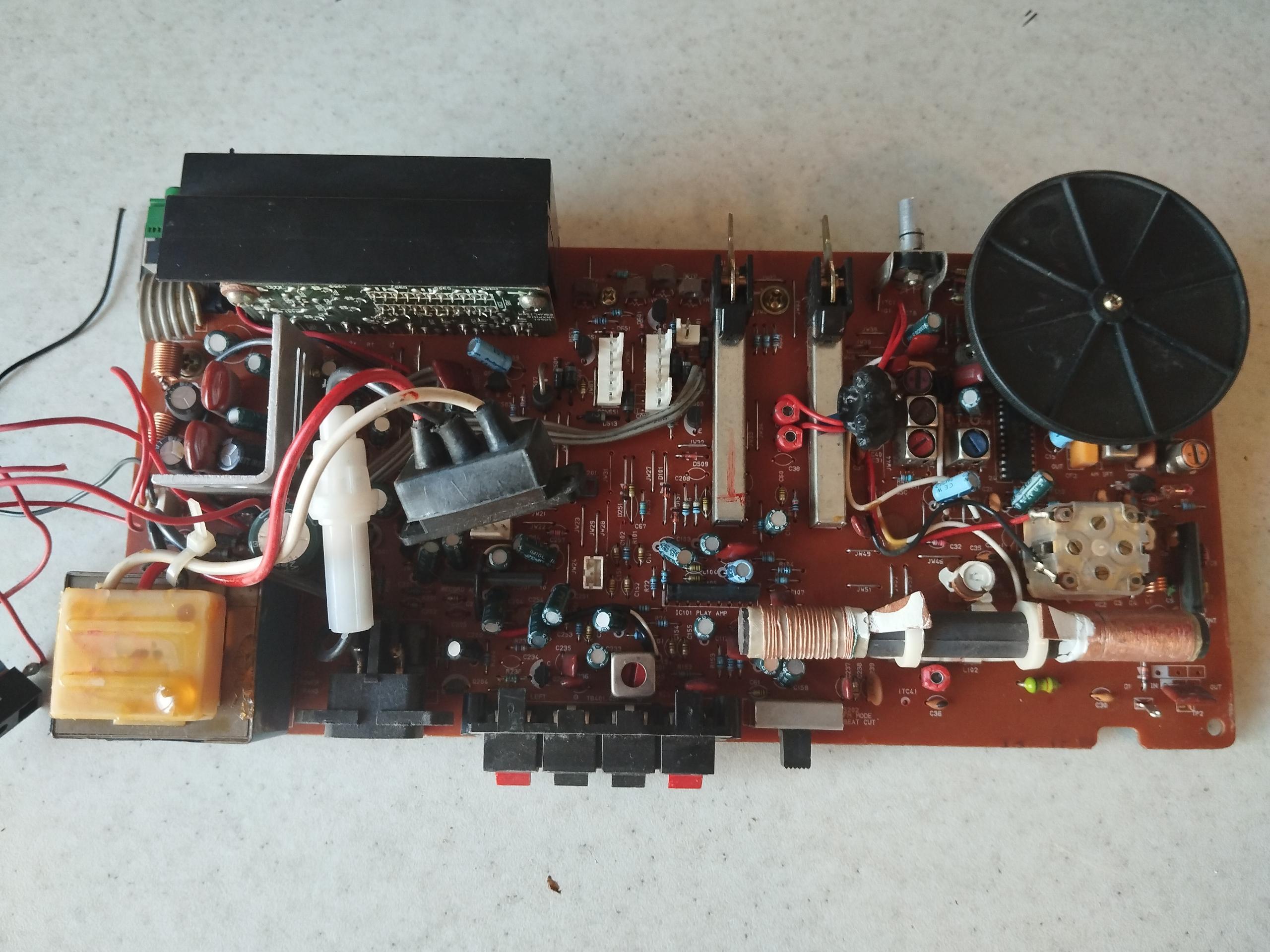 برد رادیو ضبط ژاپنی