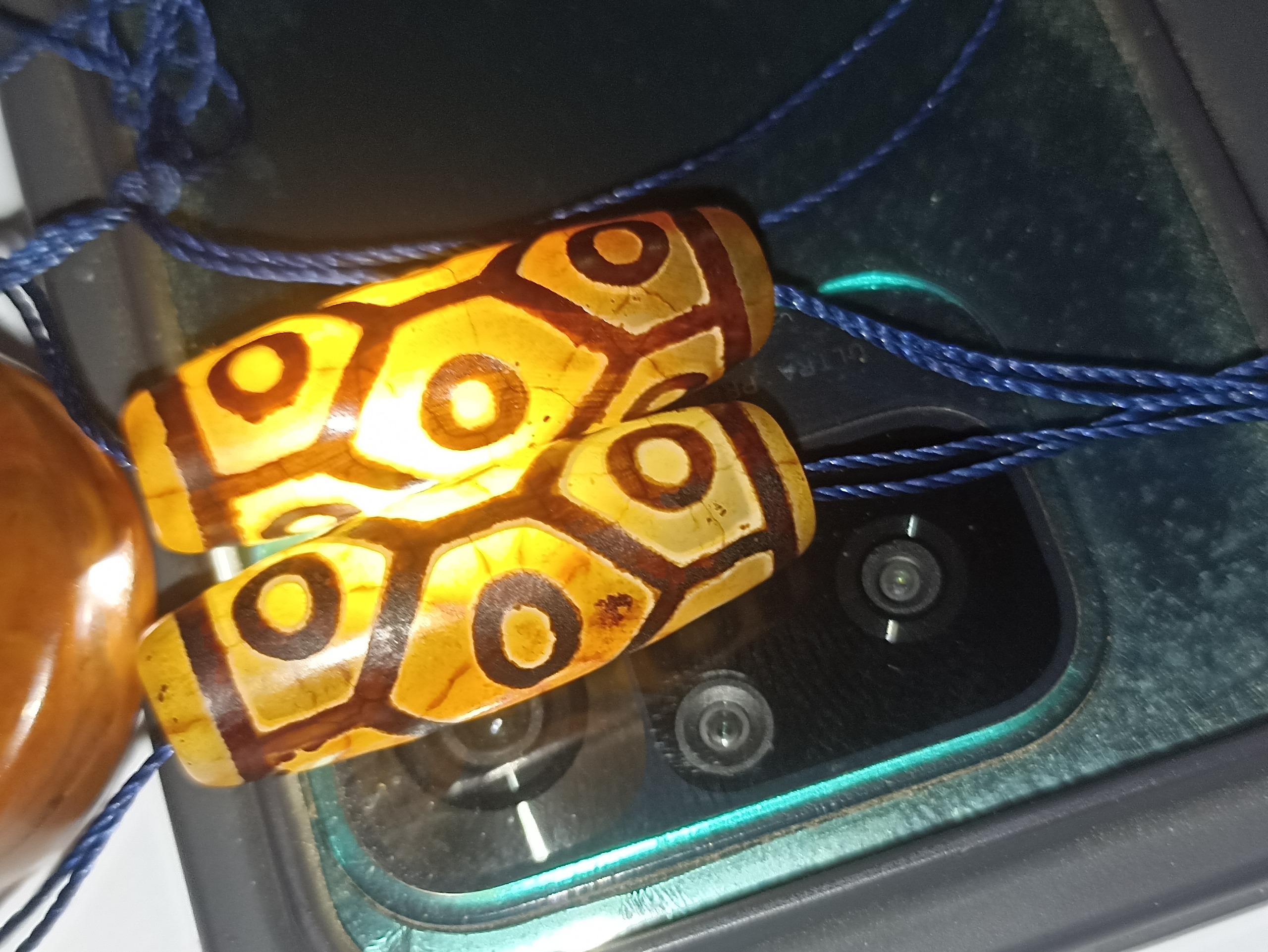 سه عدد مهره قدمت دار پر انرژی