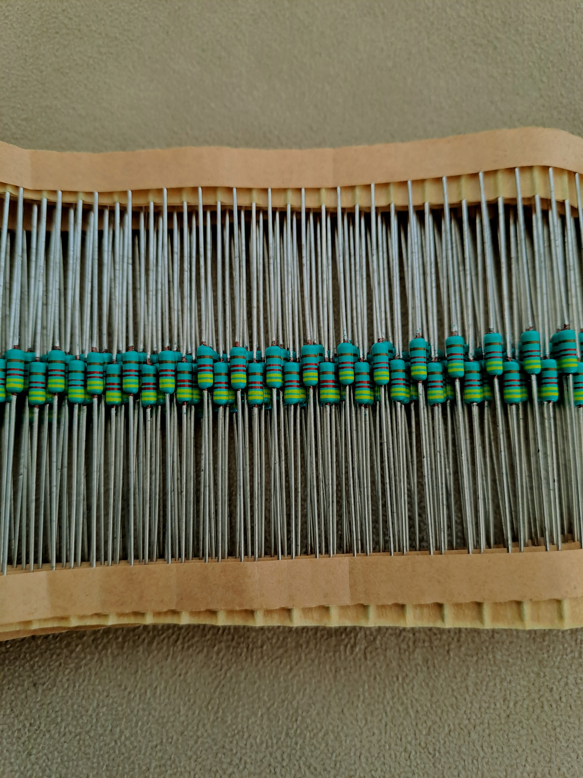 مقاومت فرانسوی Sovcor 44.2kΩ 1% ¼W