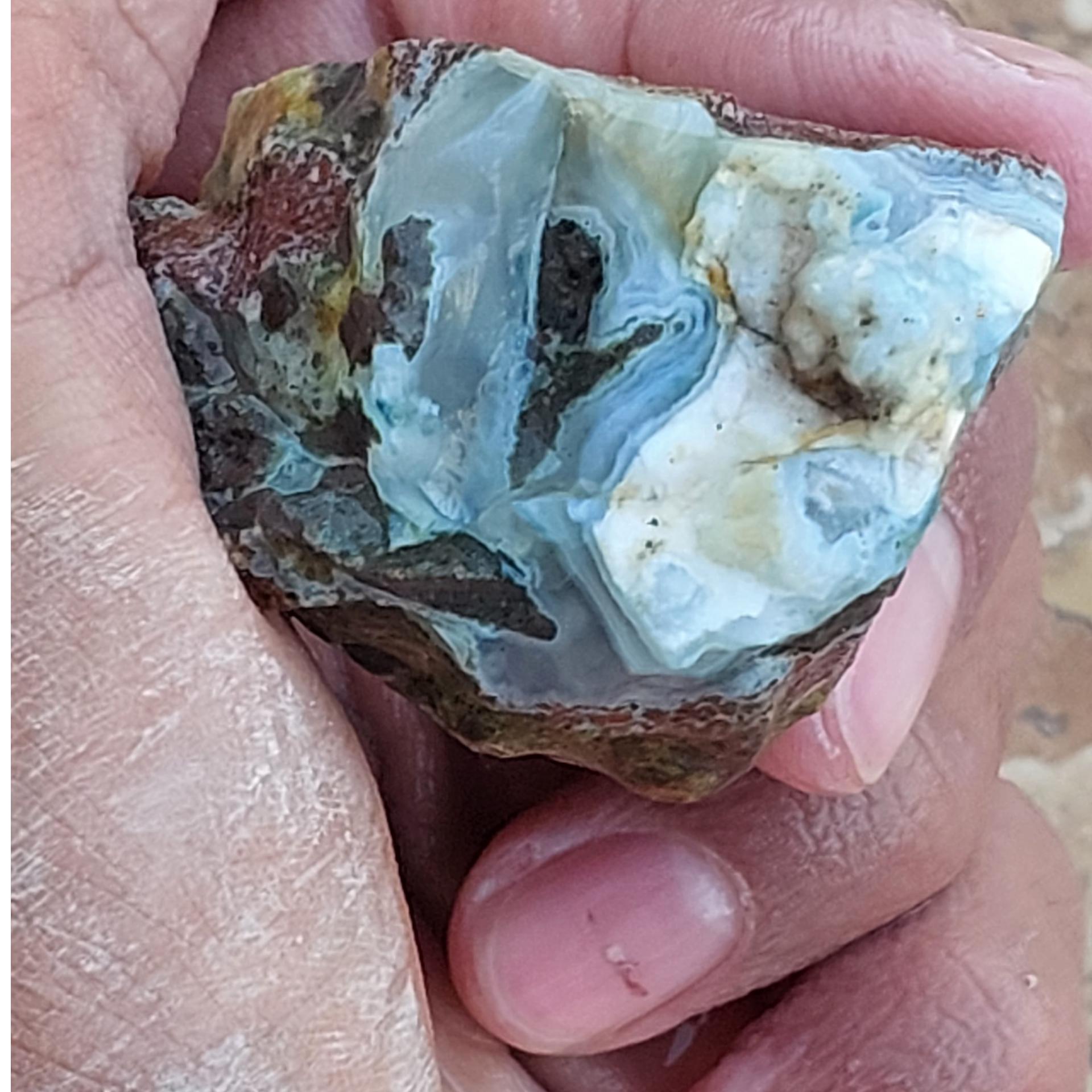 سنگ عقیق زیبا وارزان