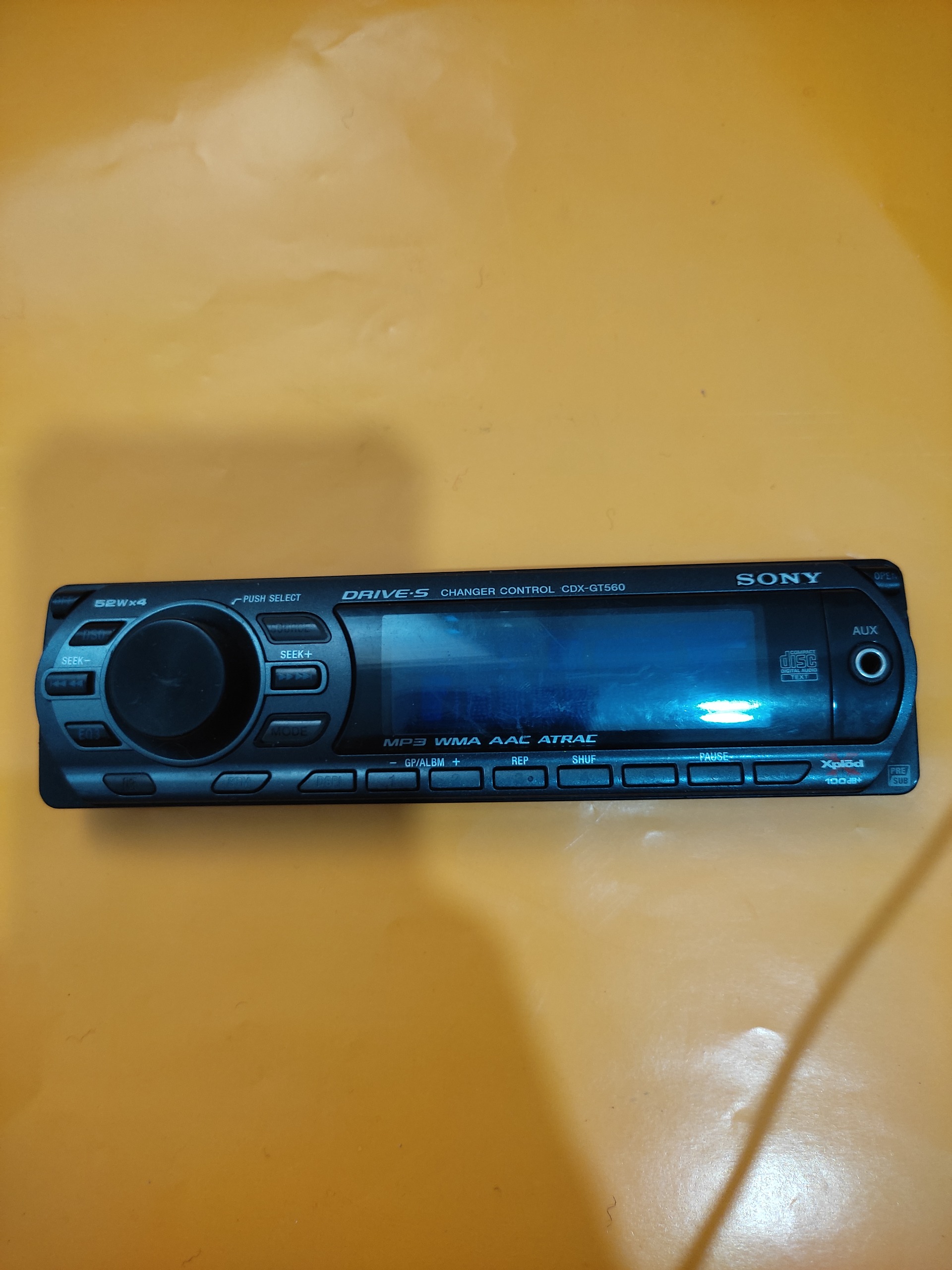 پنل سونی cdx gt560