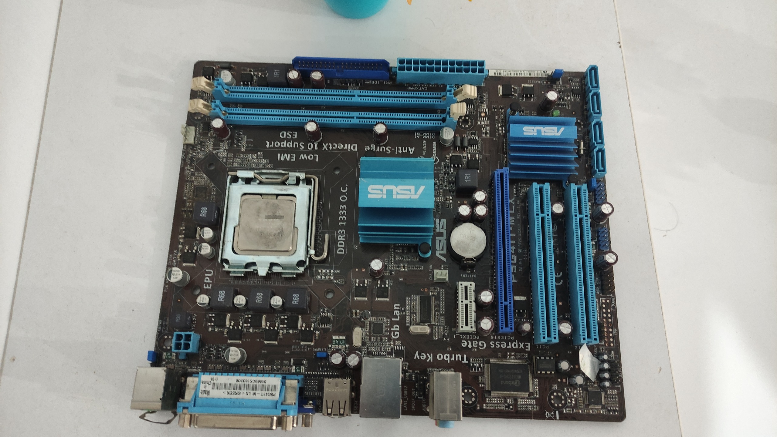 باندل ایسوس ddr3 توضیحات دارد
