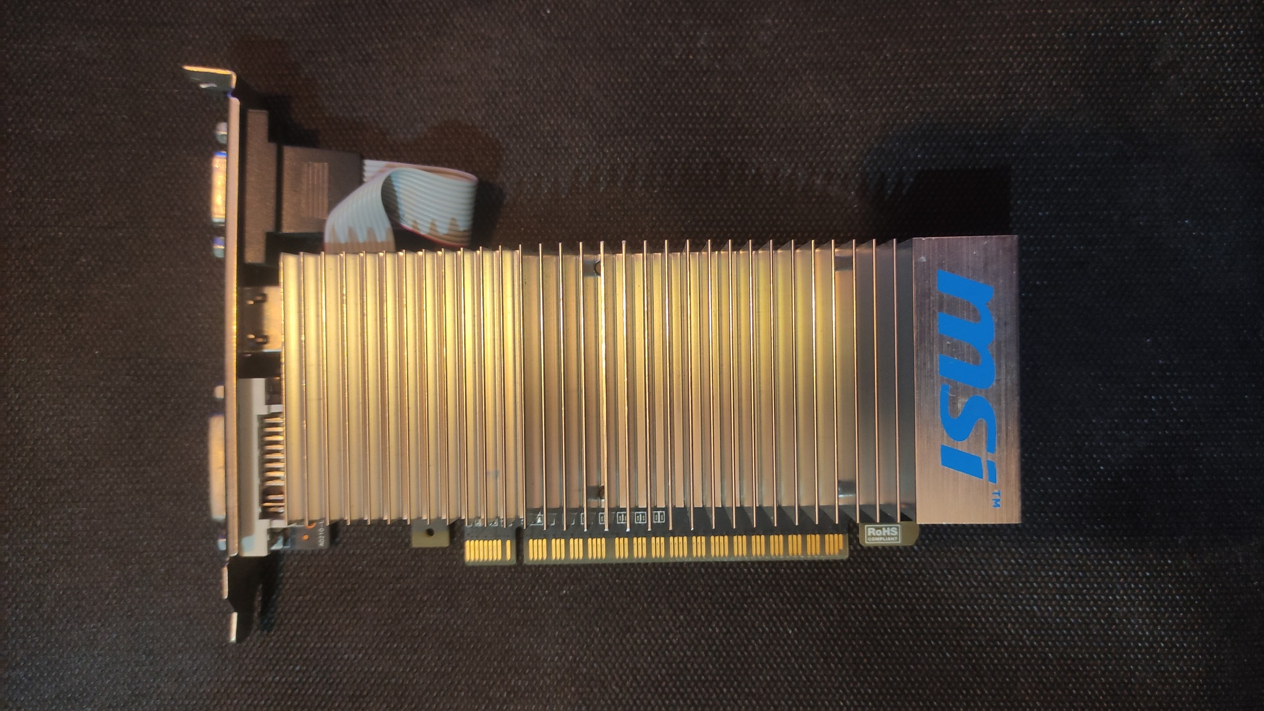 گرافیک 1 گیگ msi ddr3