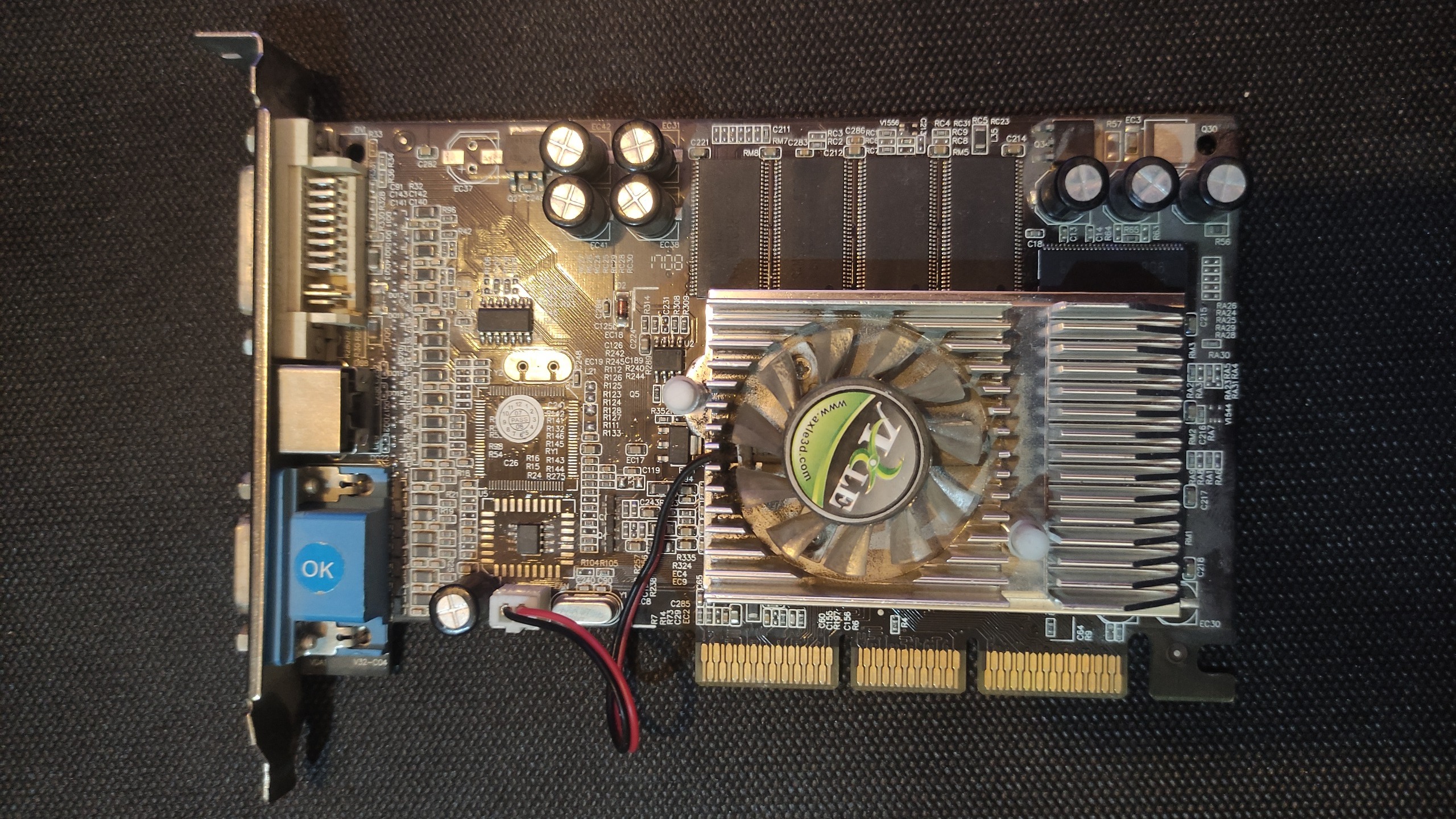 گرافیک 256مگ agp