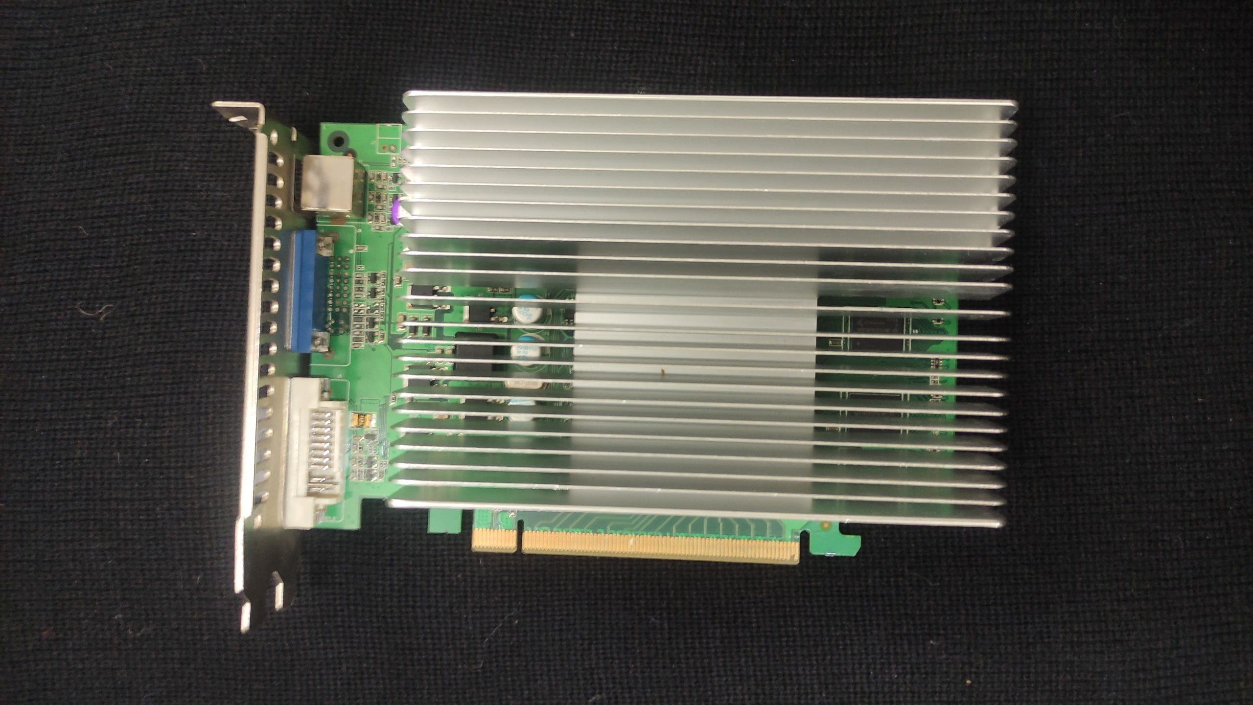 گرافیک عالی و بزرگ 512