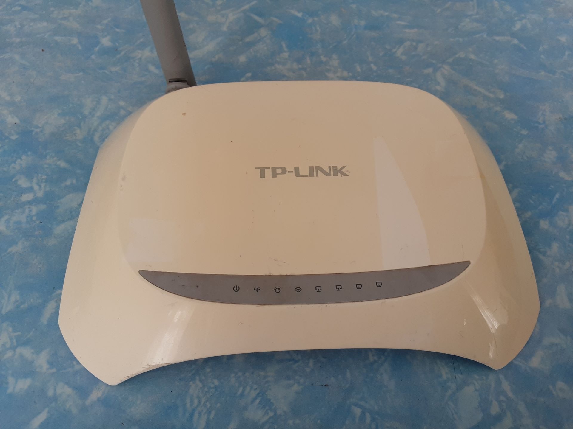 مودم تی پی لینک 8901N تک آنتنه سالم