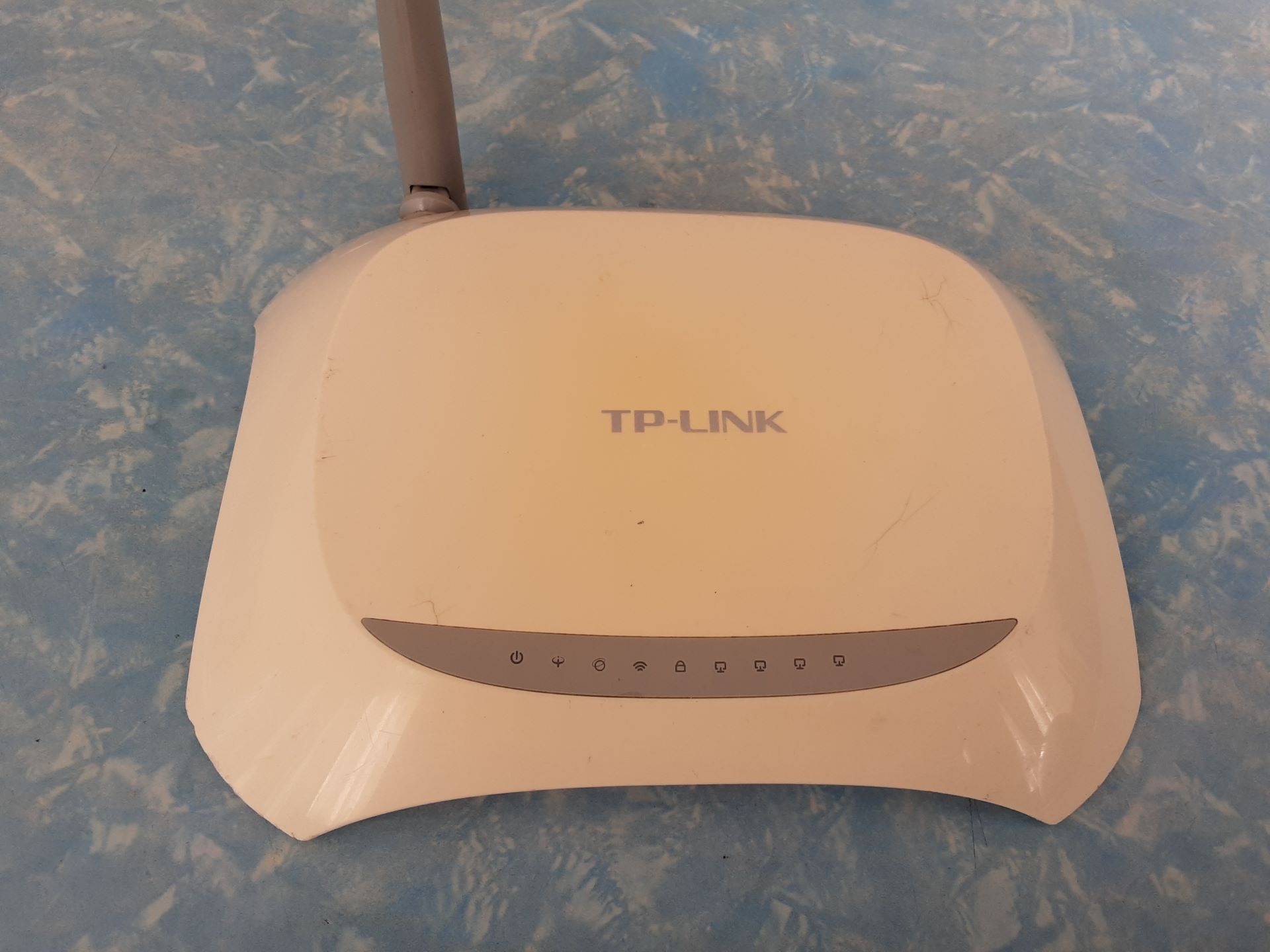 مودم تی پی لینک 8901N تک آنتنه سالم