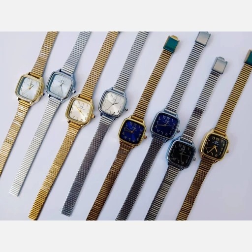 ساعت مچی daniel wellington طلایی صفحه آبی