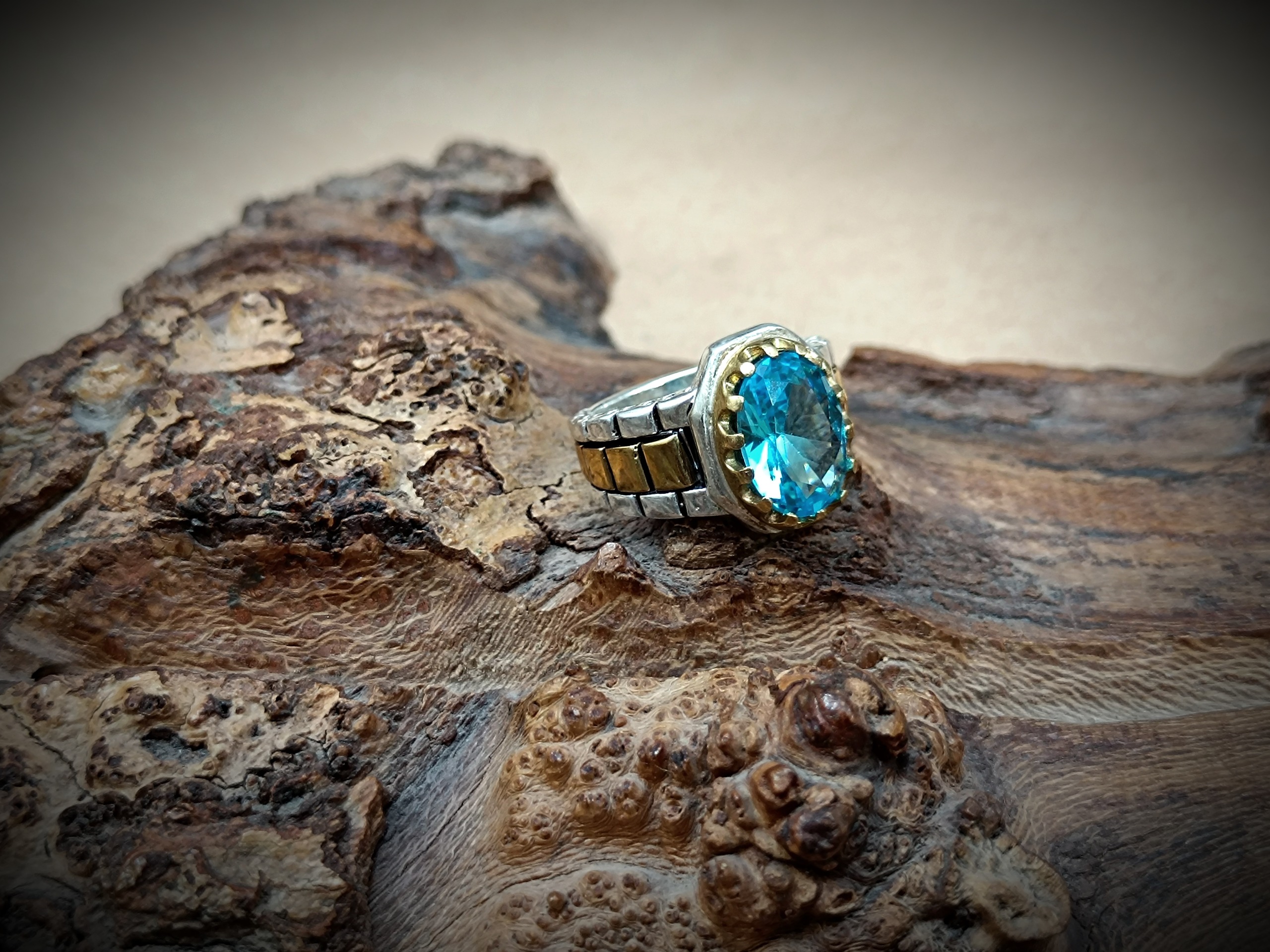 انگشتر نقره مردانه با نگین توپاز