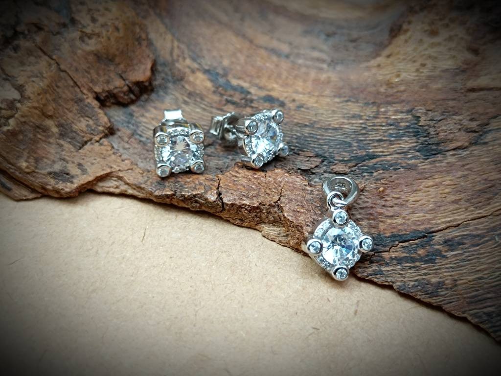 نیم ست نقره زنانه